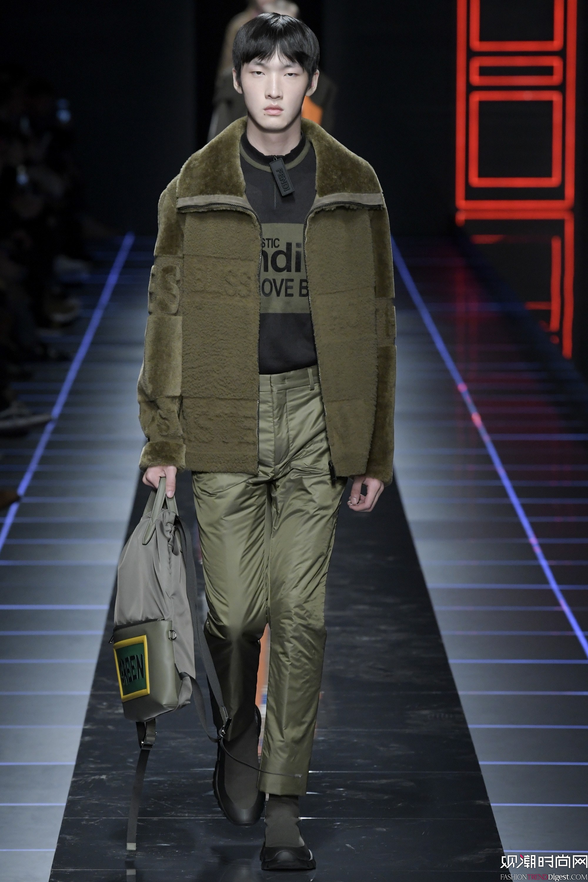 Fendi 2017ϵ(chng)DƬ