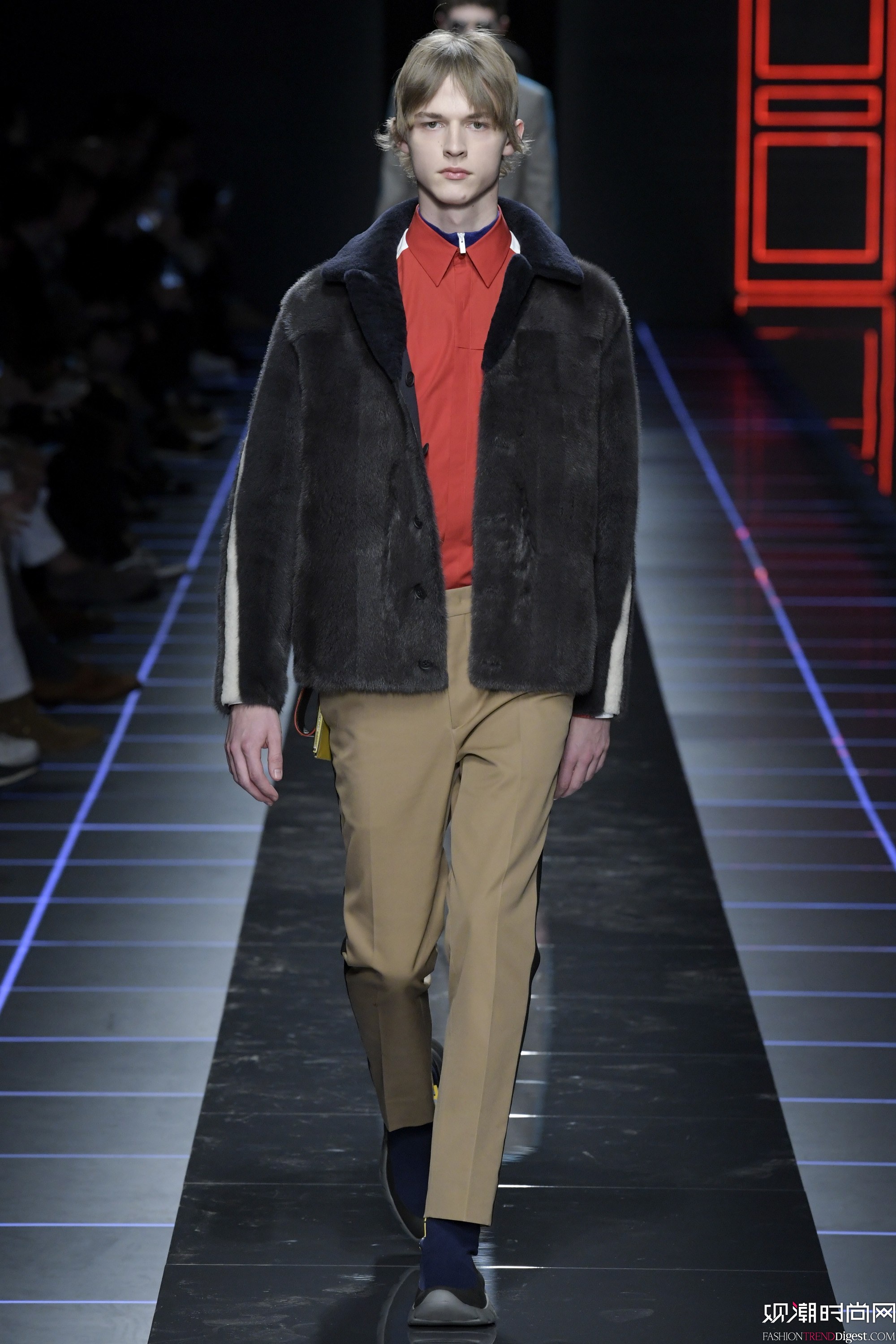 Fendi 2017ϵDƬ