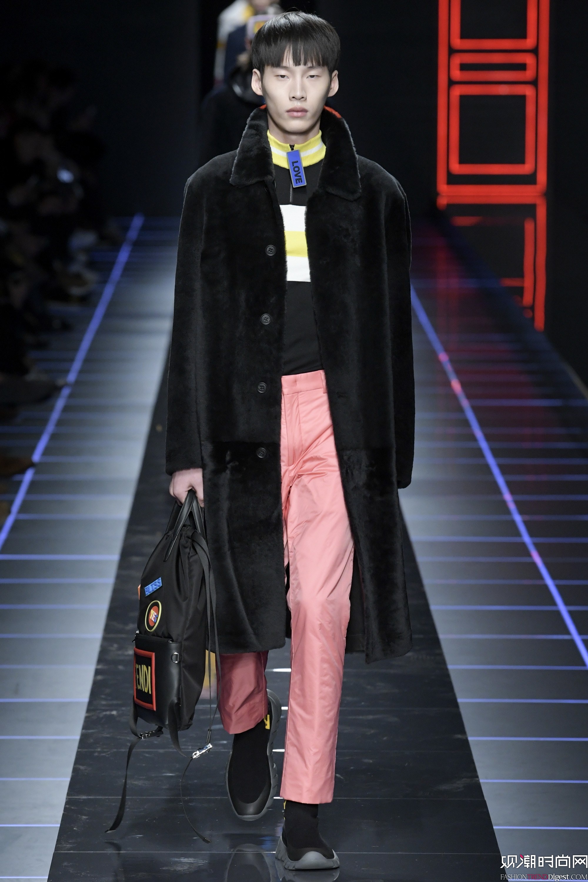 Fendi 2017ϵDƬ