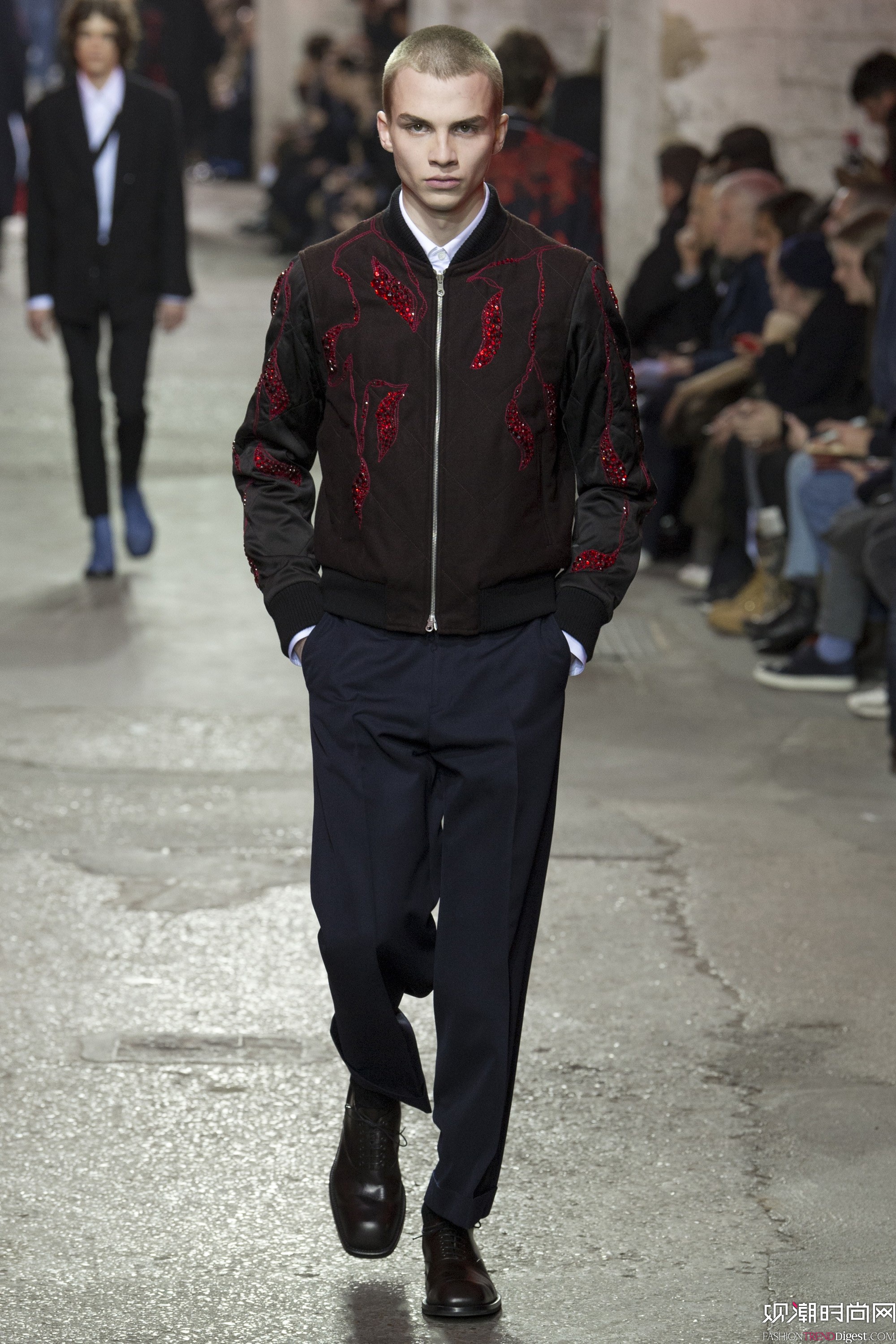 Dries Van Noten 2017ϵ(chng)DƬ
