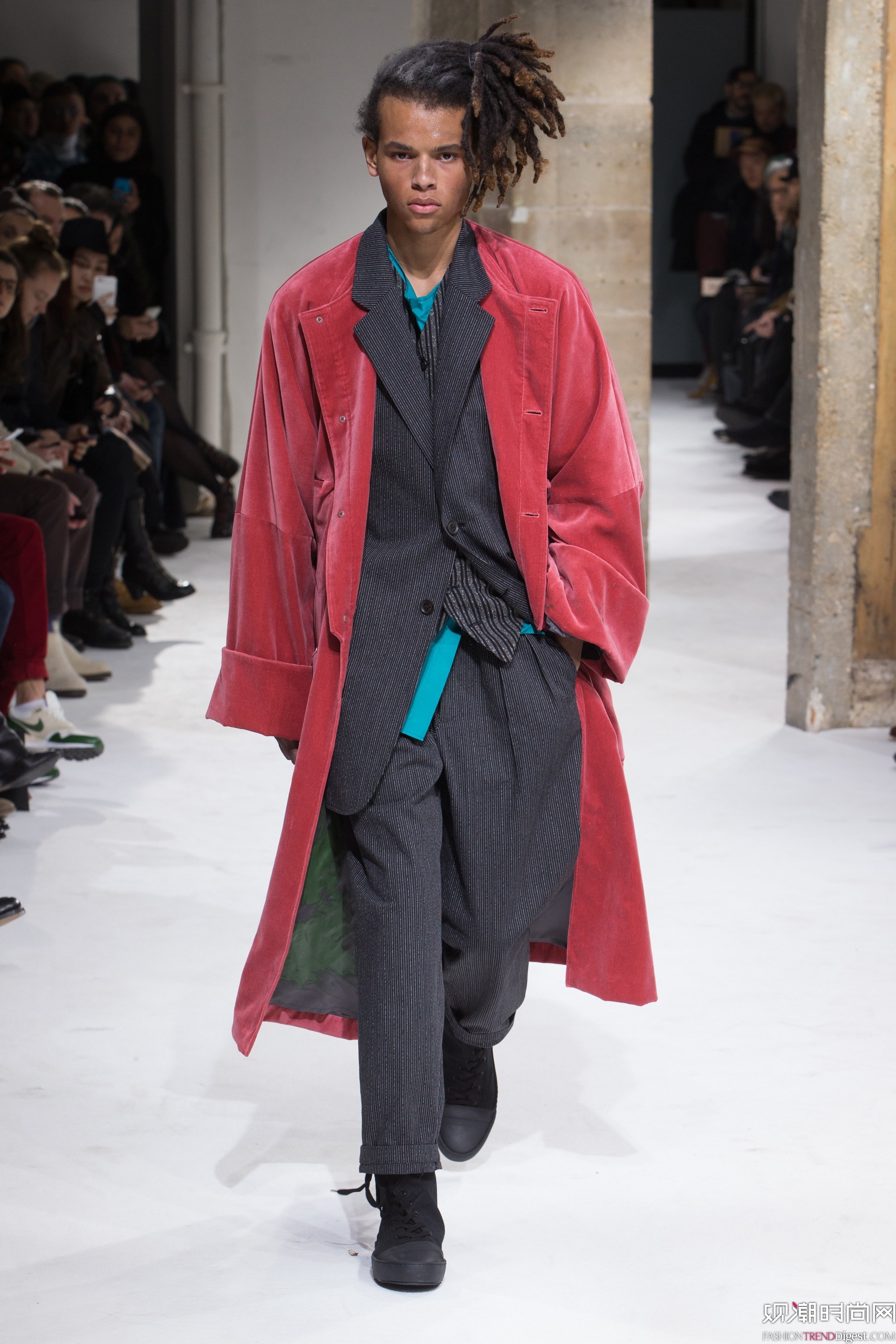 Yohji Yamamoto 2017ϵ(chng)DƬ
