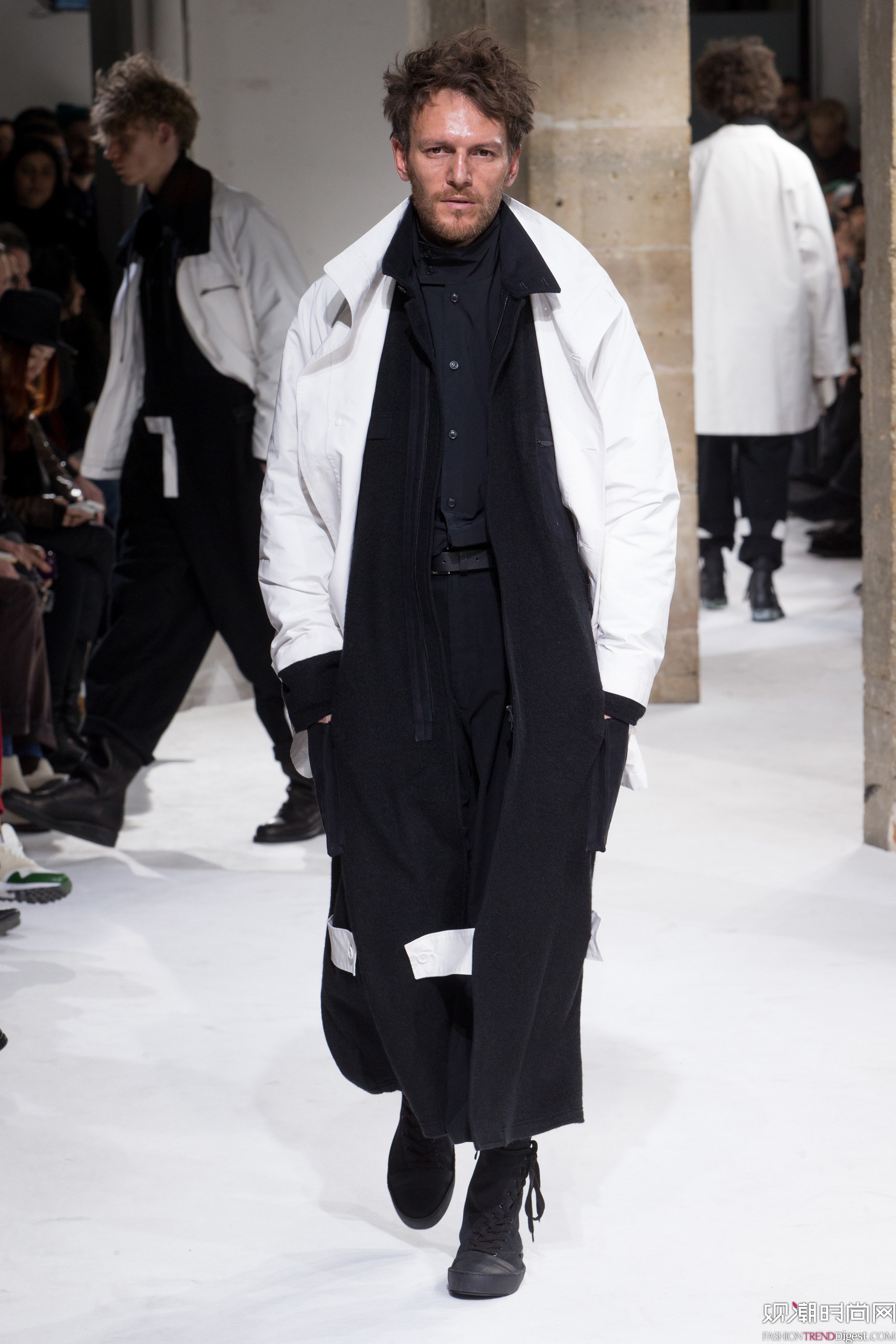 Yohji Yamamoto 2017ϵDƬ