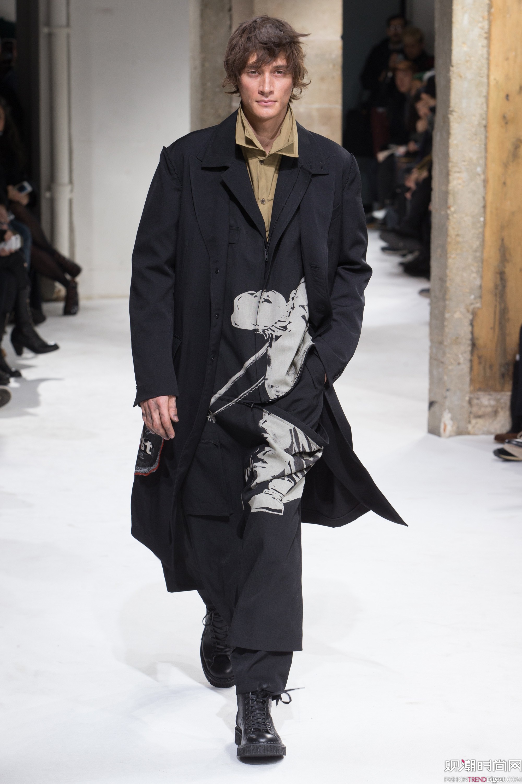 Yohji Yamamoto 2017ϵDƬ