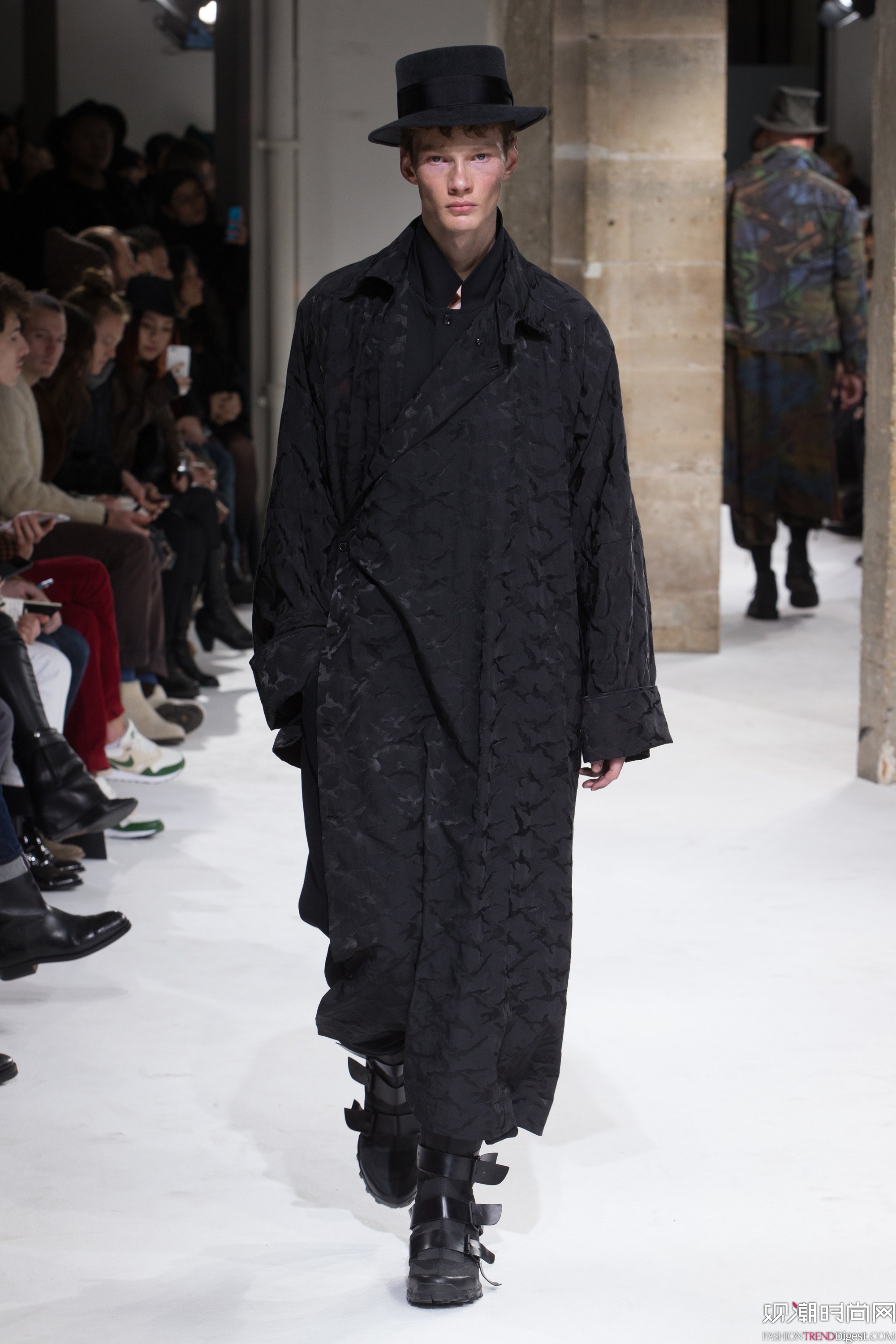 Yohji Yamamoto 2017ϵDƬ