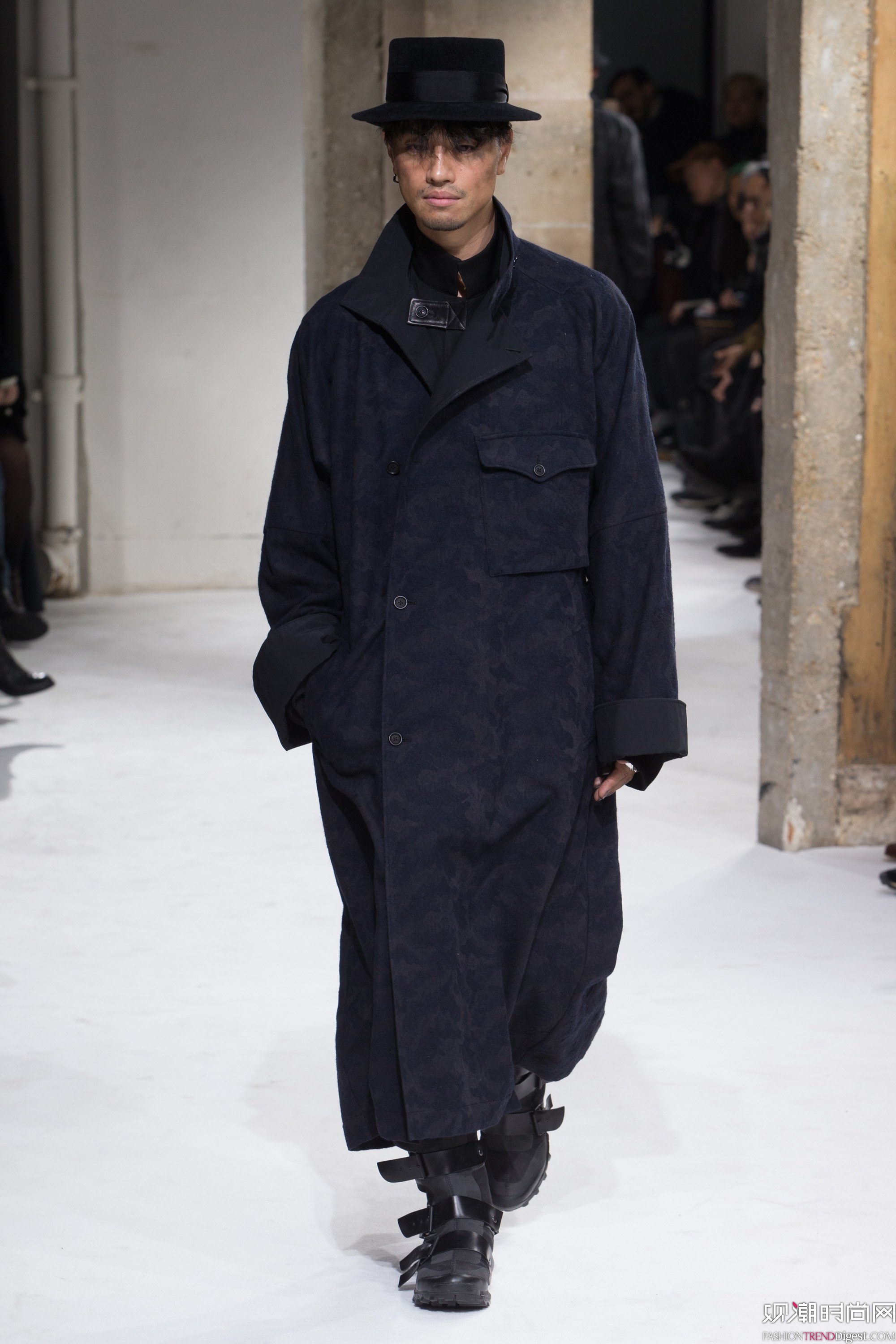 Yohji Yamamoto 2017ϵDƬ