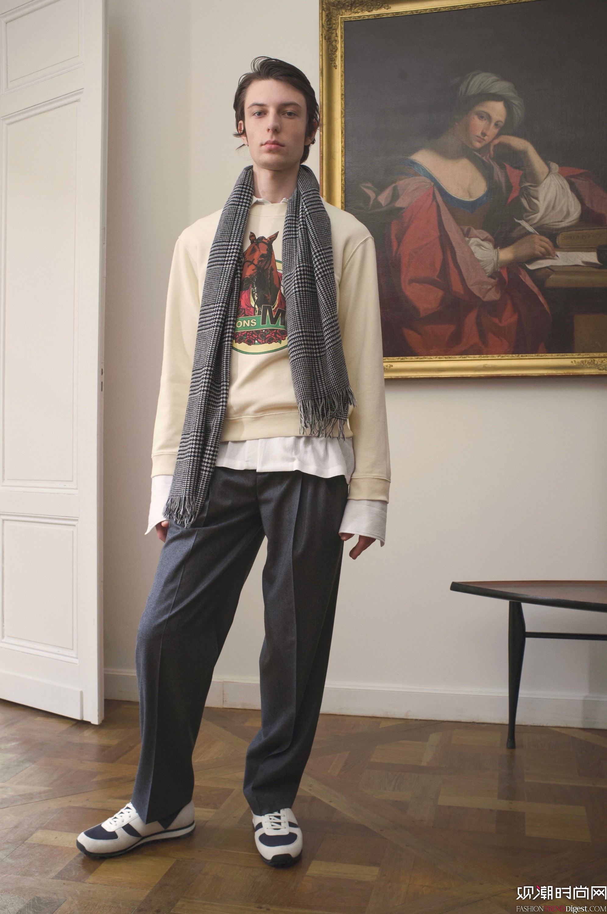 ditions MR 2017ϵLookbookDƬ