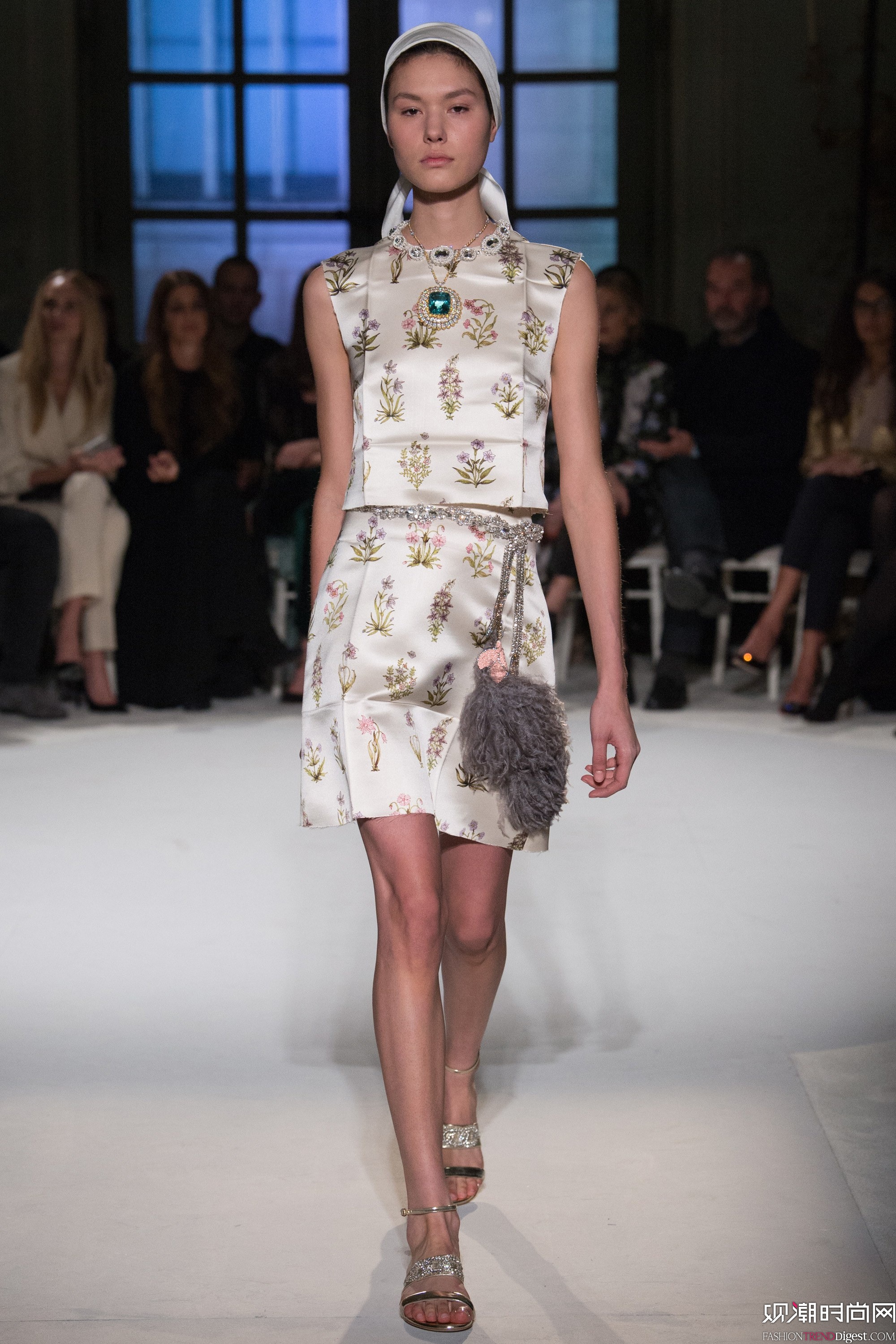Giambattista Valli 2017ϵDƬ