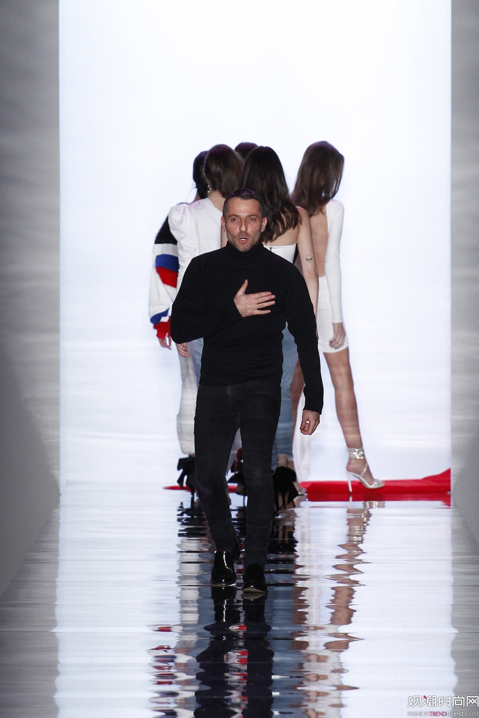 Alexandre Vauthier 2017紺ϵLookbookDƬ