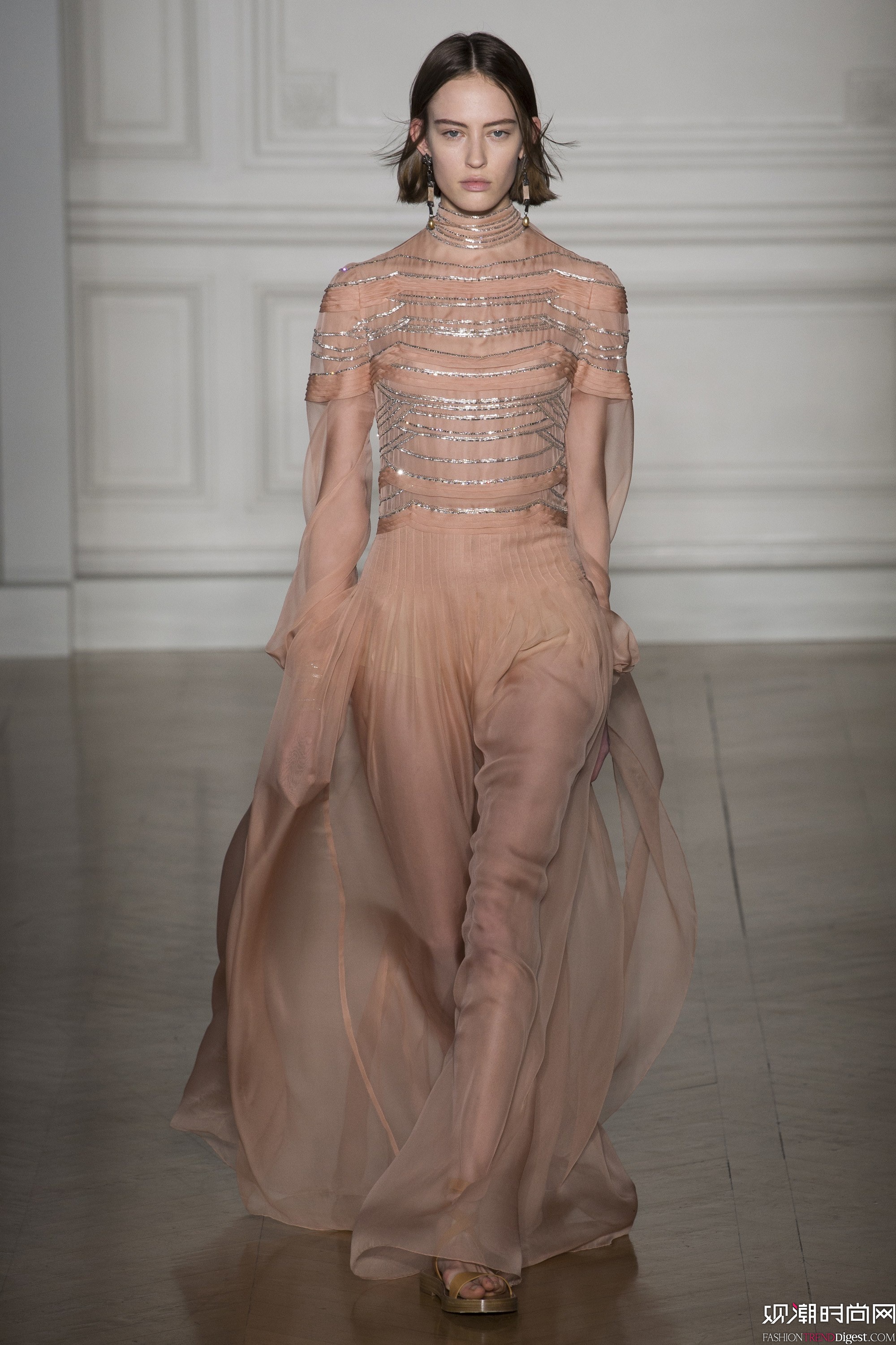 Valentino 2017紺ϵDƬ