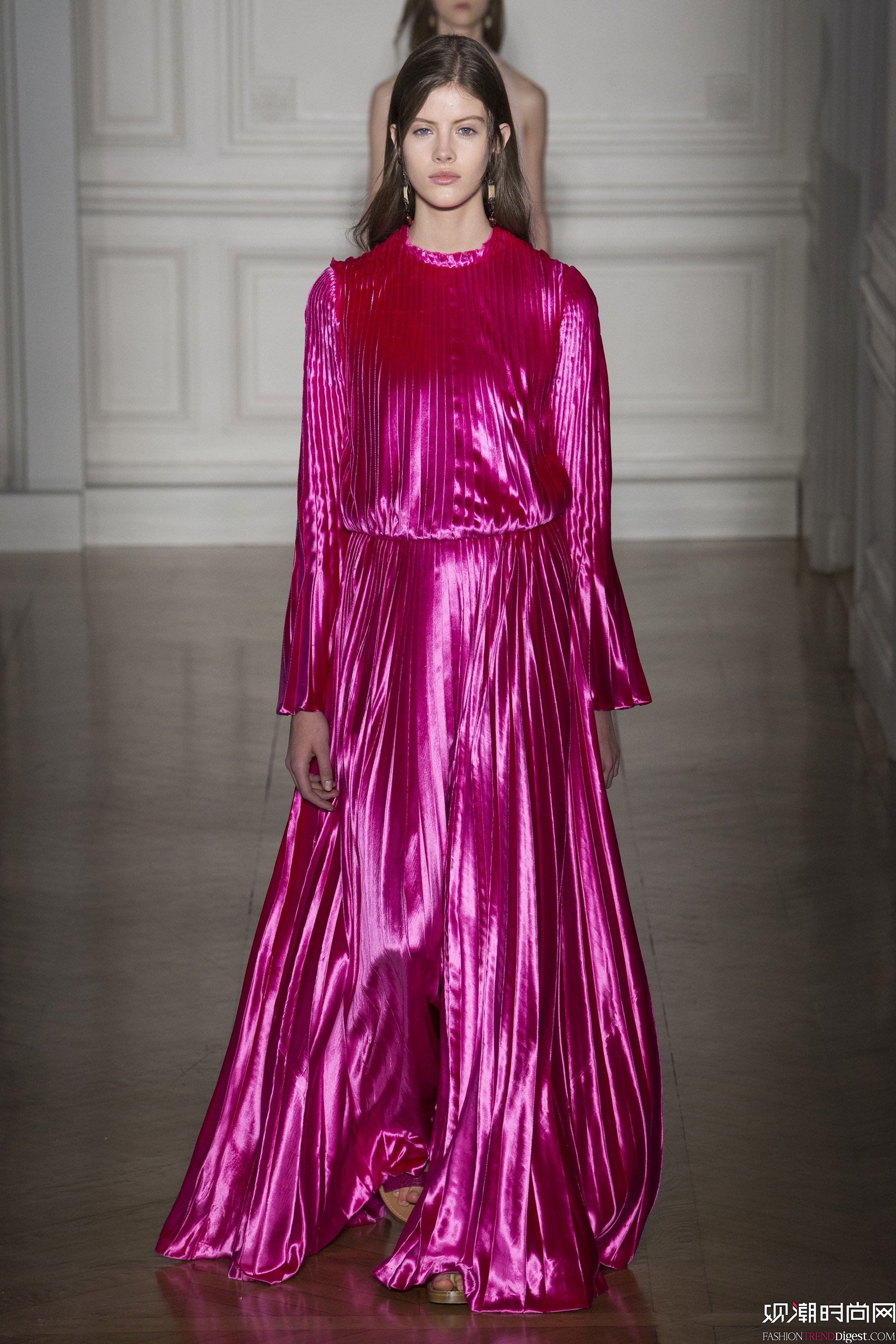 Valentino 2017紺ϵDƬ