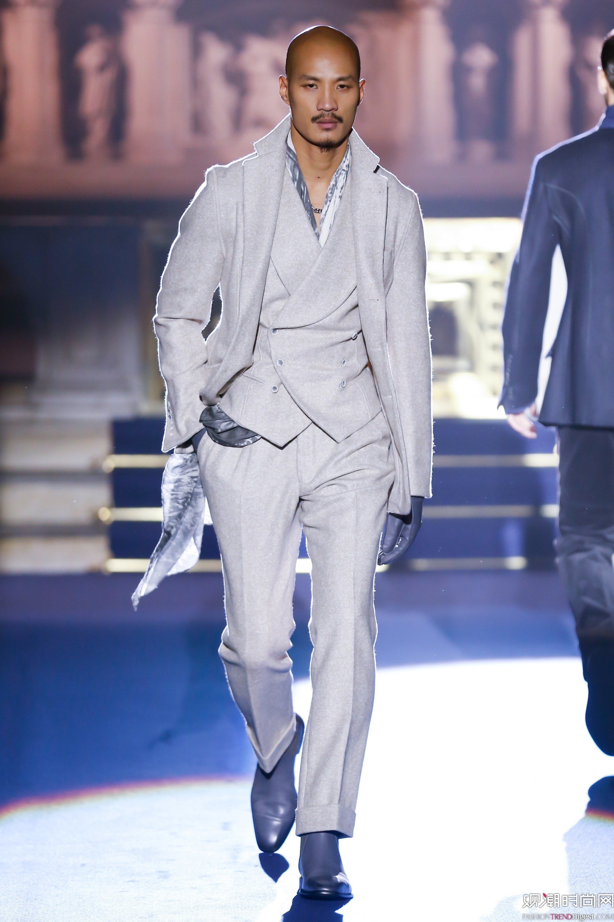 Joseph Abboud 2017ϵ(chng)DƬ