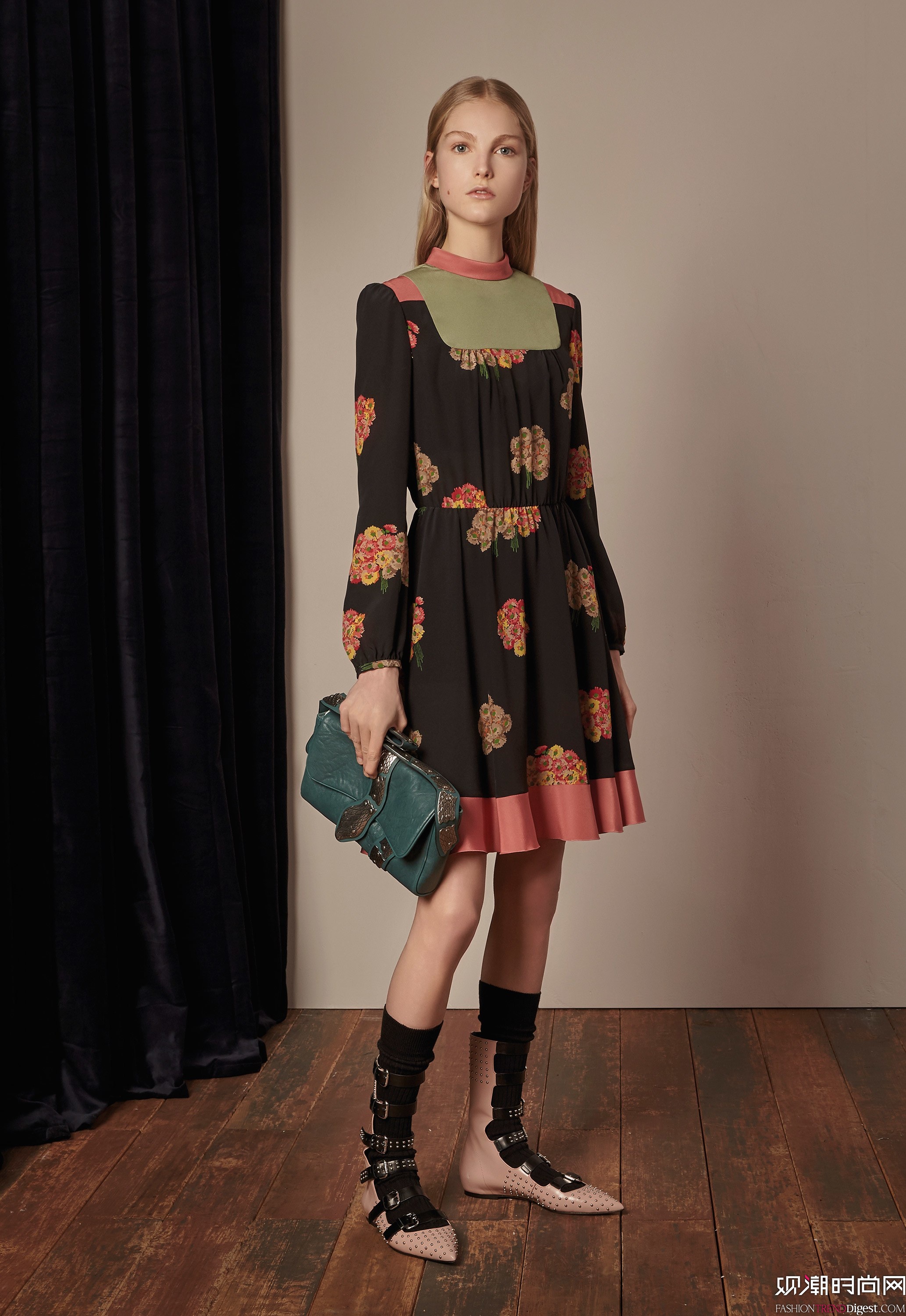 Red Valentino 2017ﶬϵLookBookDƬ
