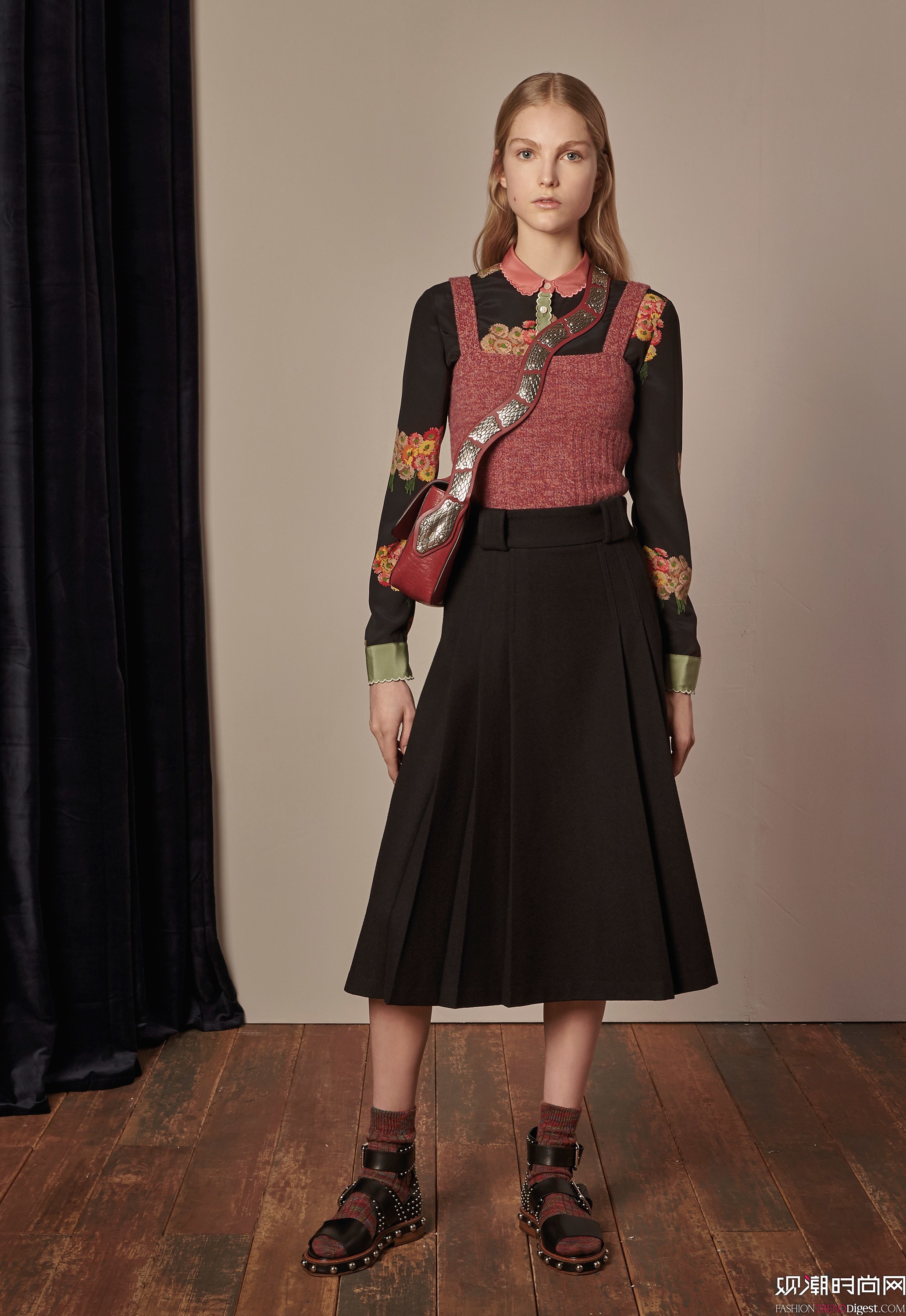 Red Valentino 2017ﶬϵLookBookDƬ