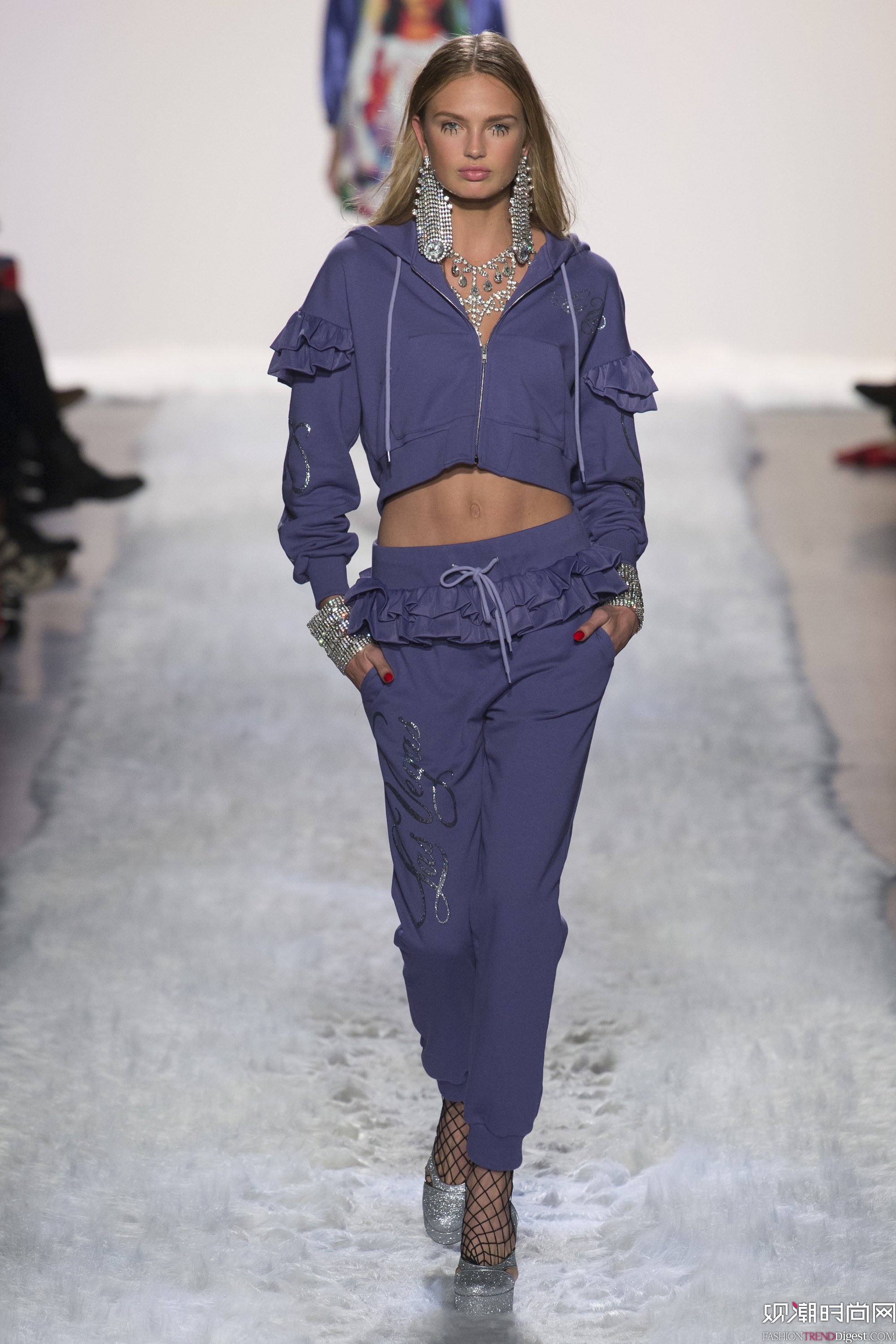 Jeremy Scott 2017ﶬϵDƬ