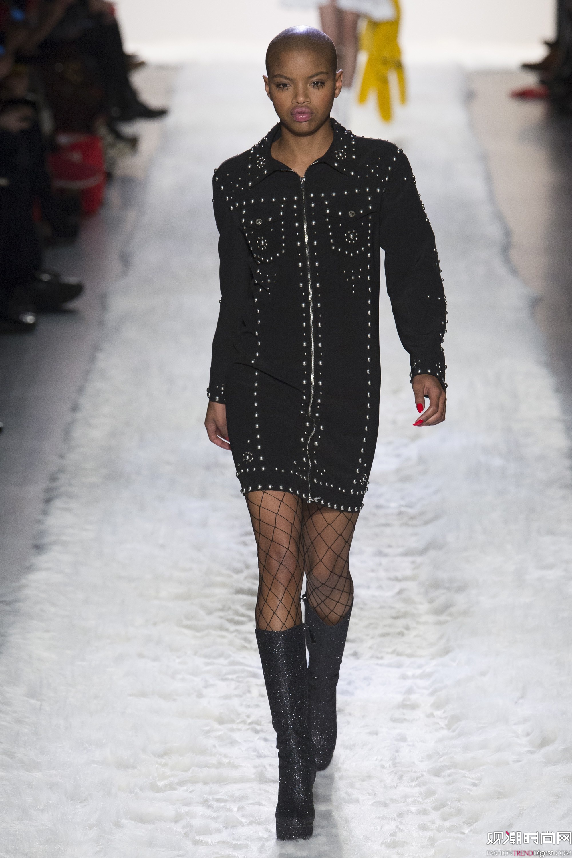 Jeremy Scott 2017�ﶬϵ���㳡����ͼƬ