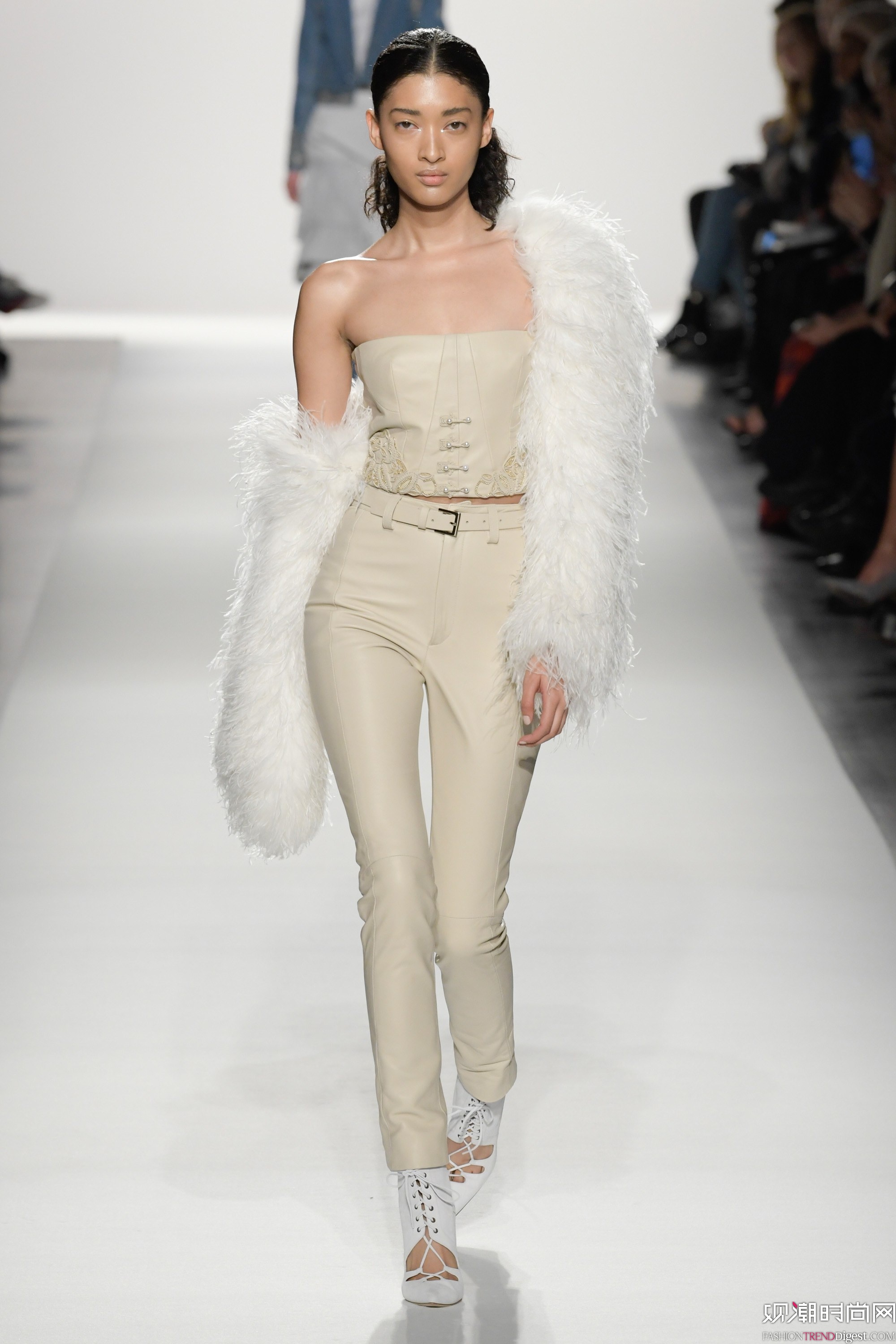 Jonathan Simkhai 2017ﶬϵDƬ