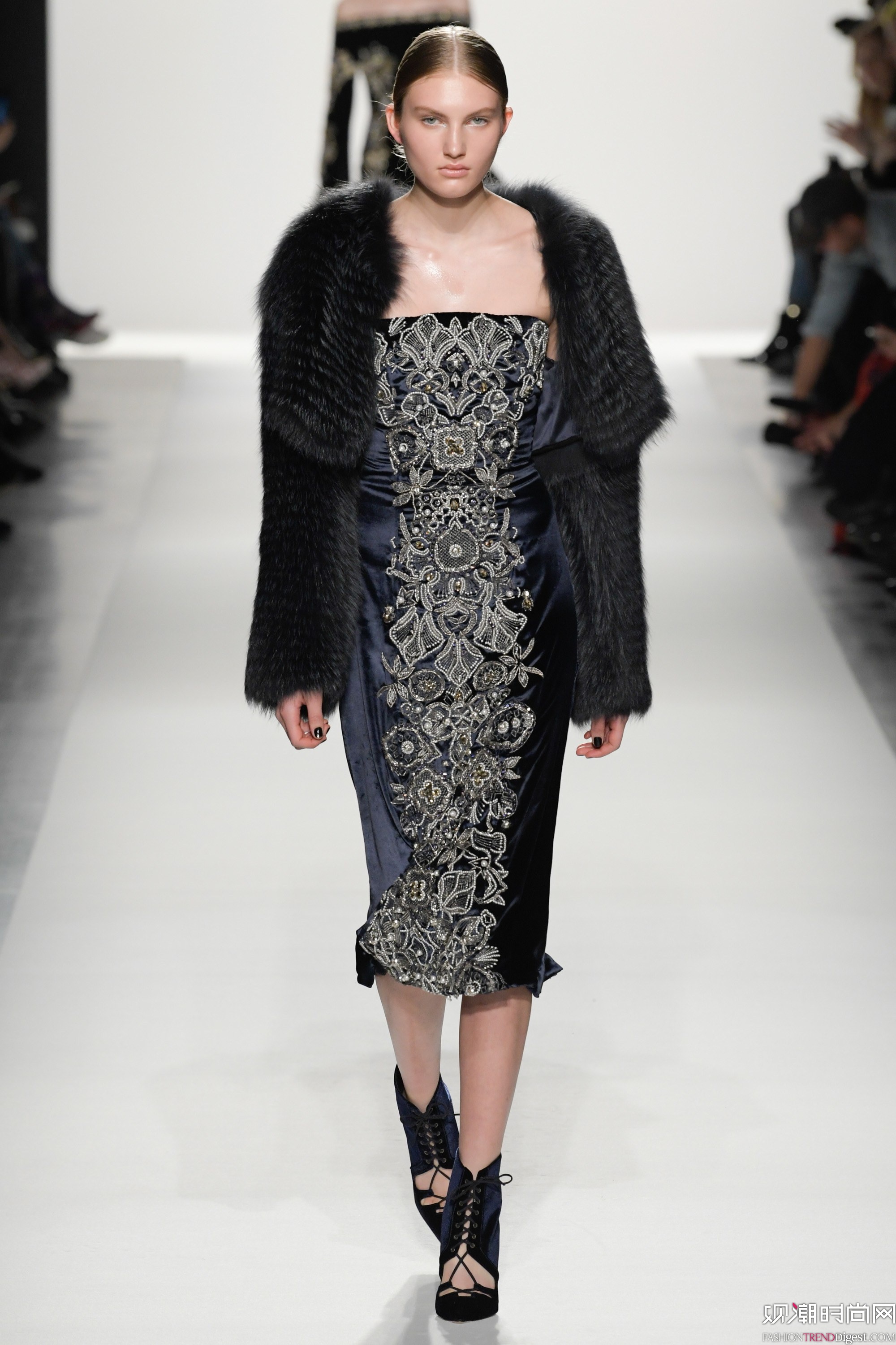 Jonathan Simkhai 2017ﶬϵDƬ