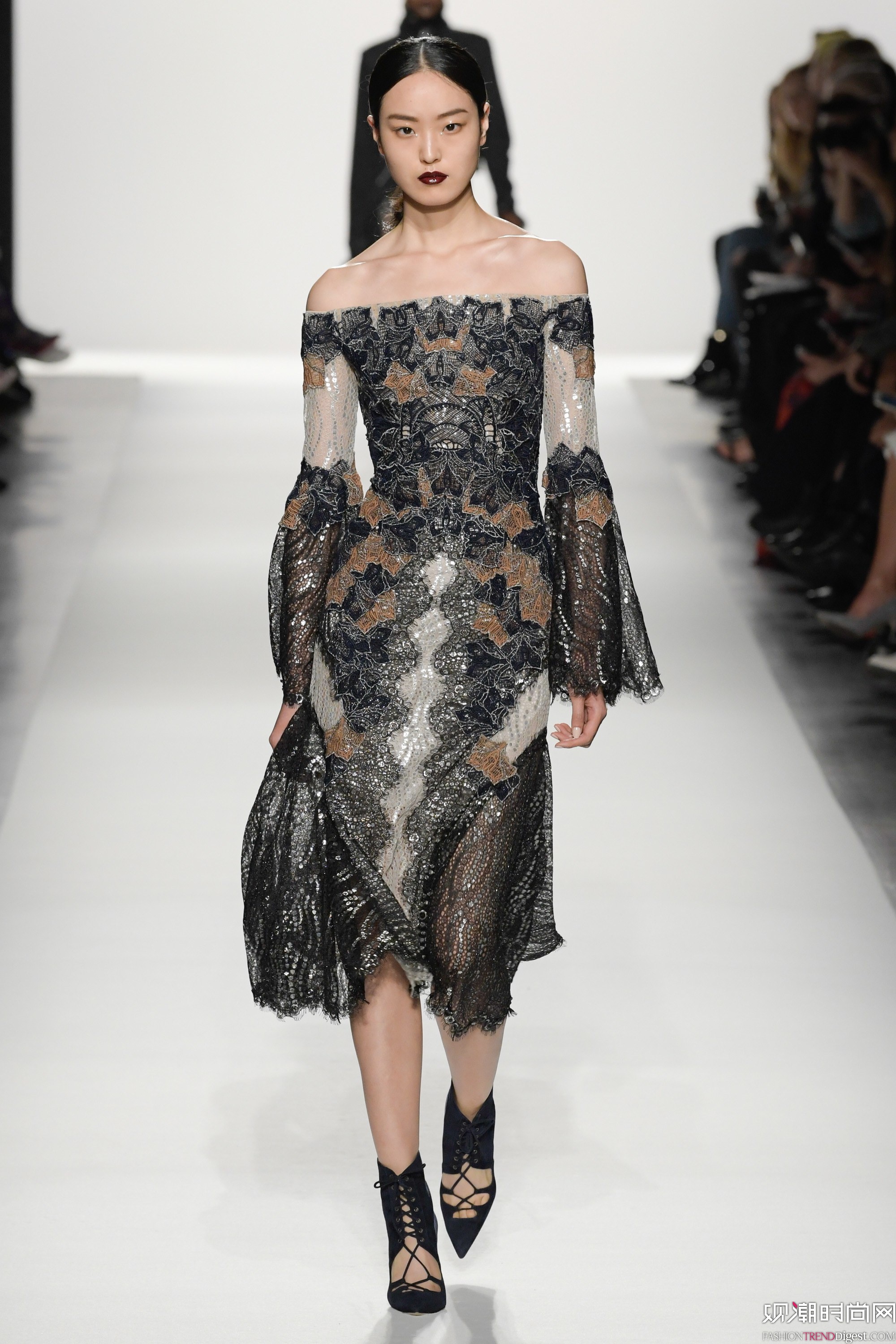 Jonathan Simkhai 2017ﶬϵDƬ