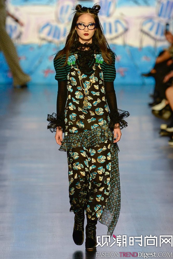 Anna Sui 2017ﶬϵ㳡ͼƬ