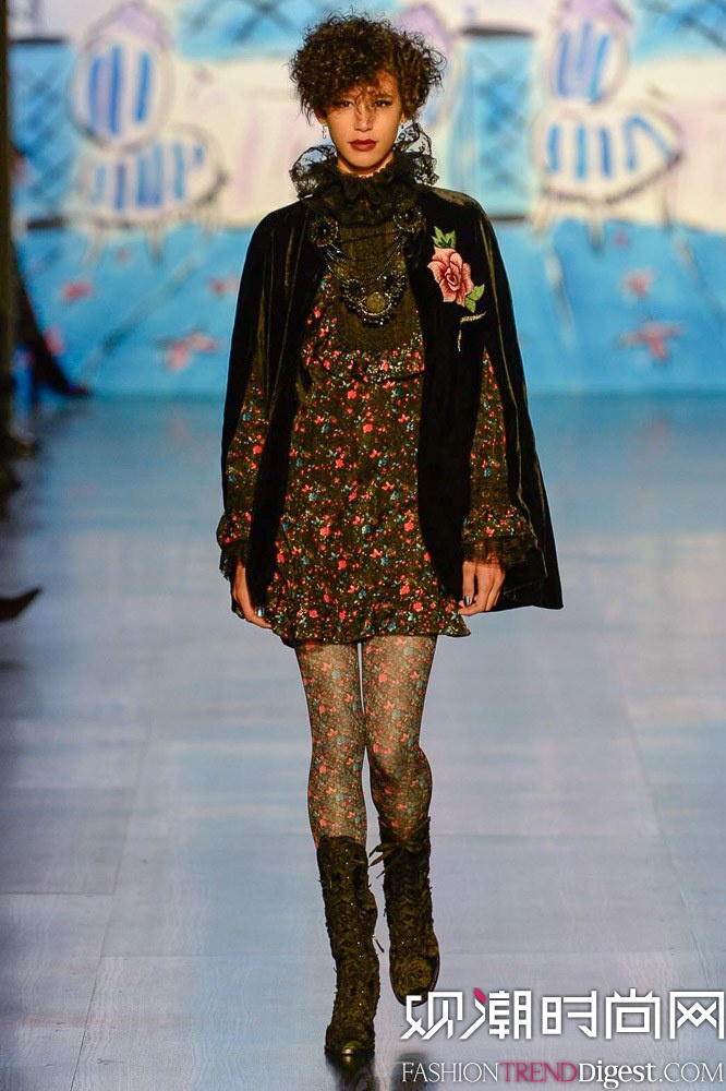 Anna Sui 2017ﶬϵ㳡ͼƬ