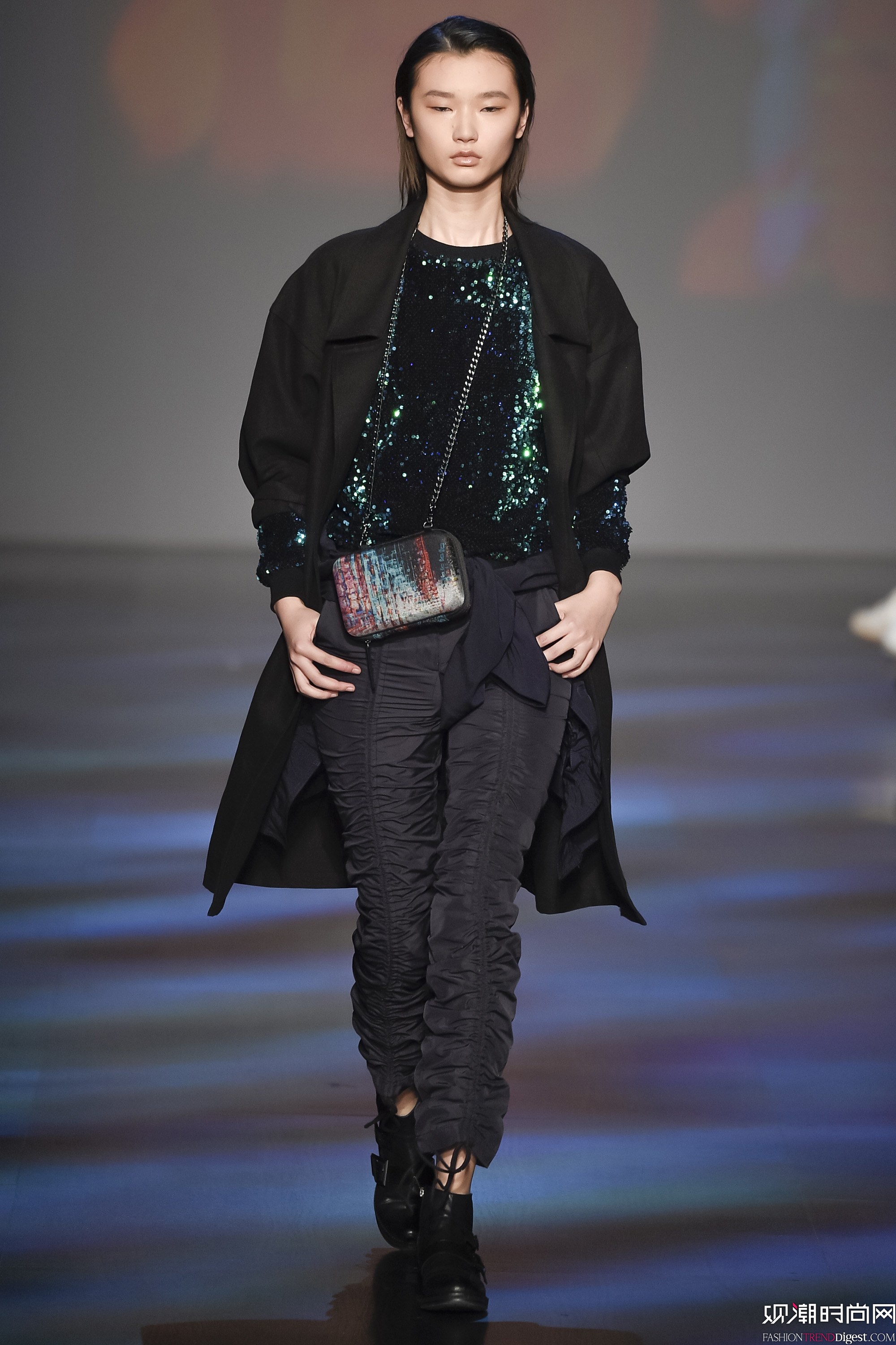 Vivienne Tam 2016�ﶬϵ���㳡����ͼƬ