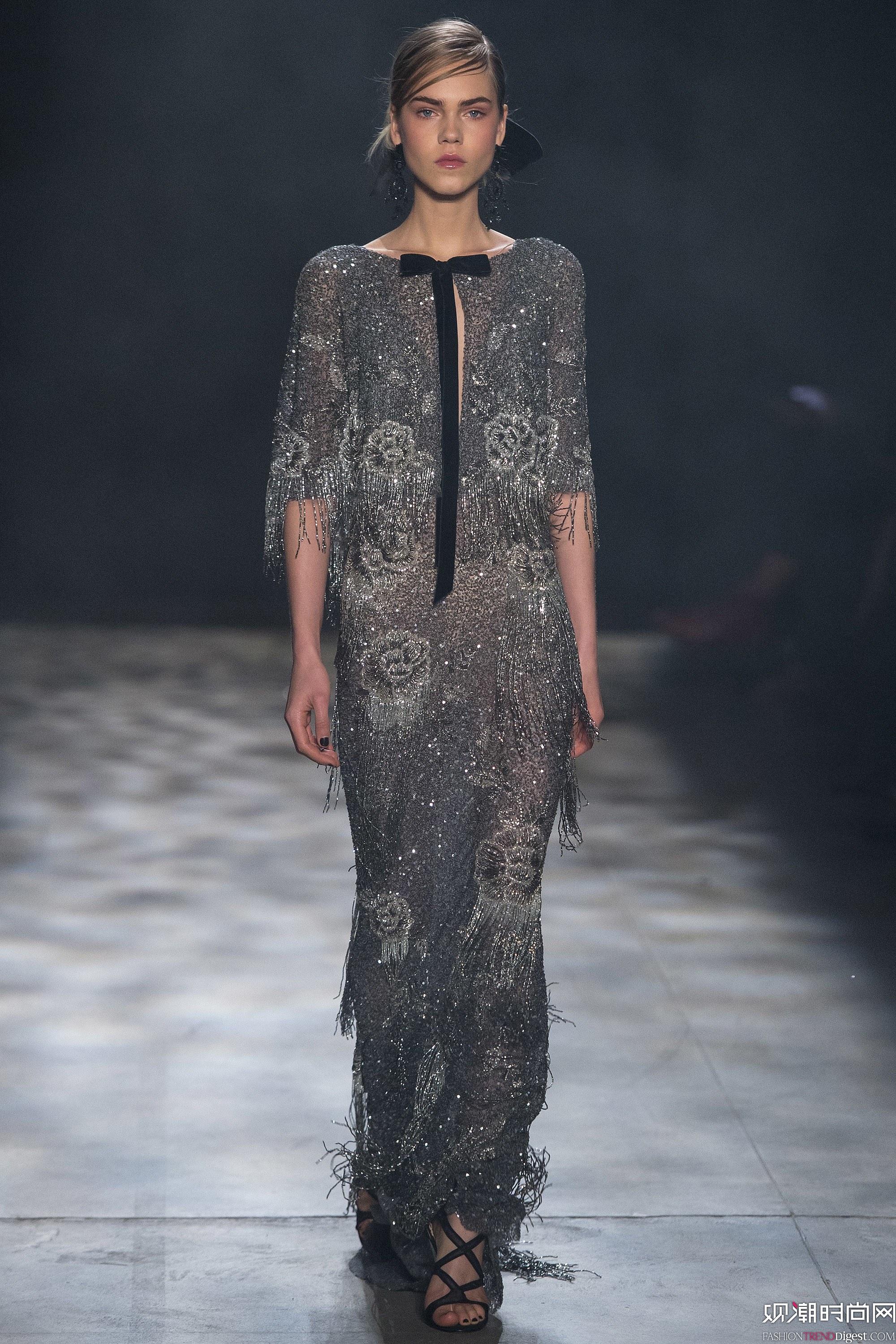 Marchesa 2017ϵlDƬ