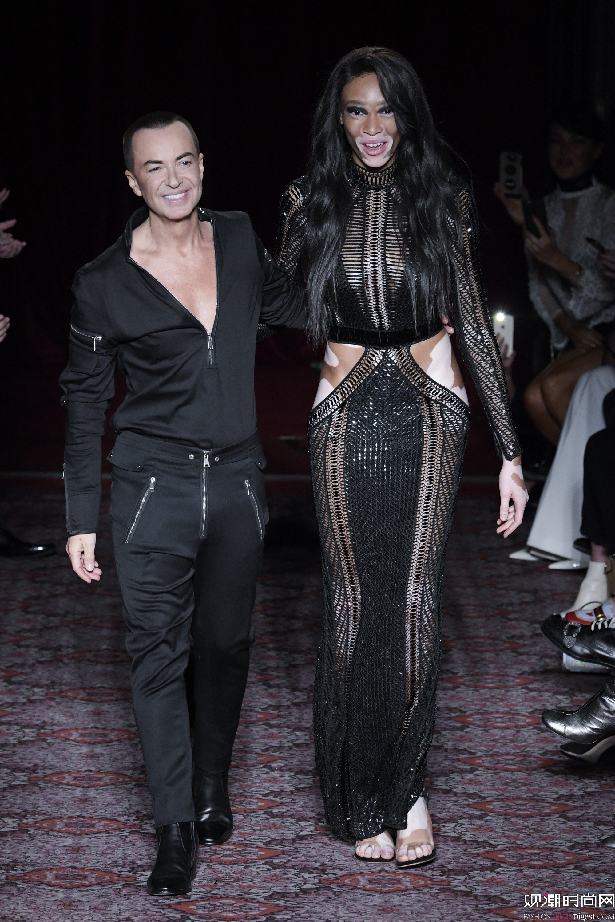 JULIEN MACDONALD 2017ﶬϵ㳡ͼƬ