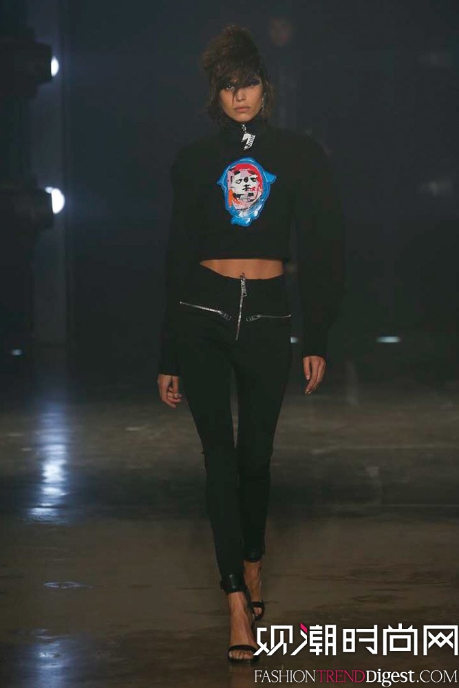 Versus Versace 2017ﶬϵ㳡ͼƬ