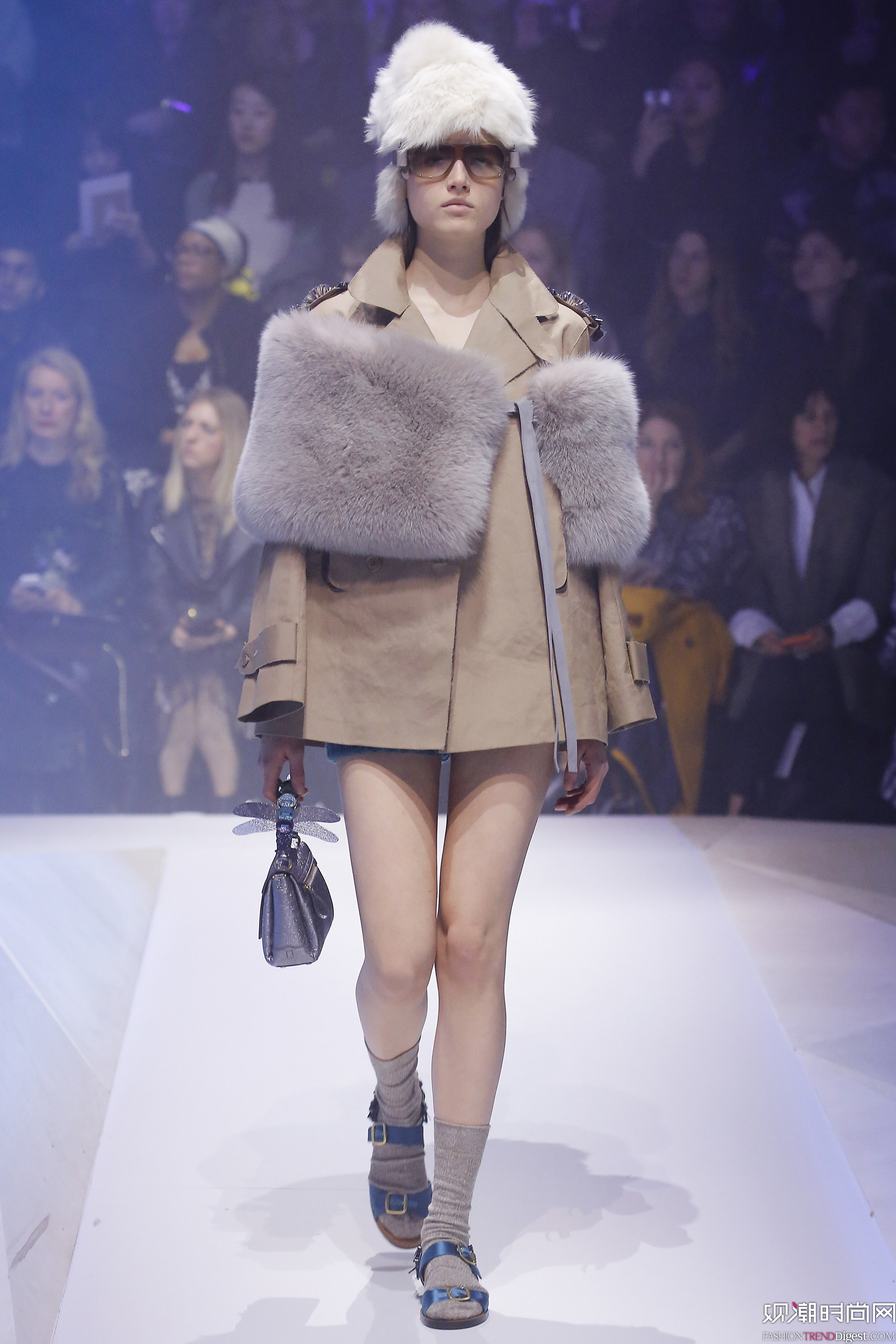Anya Hindmarch 2017ϵаl(f)DƬ