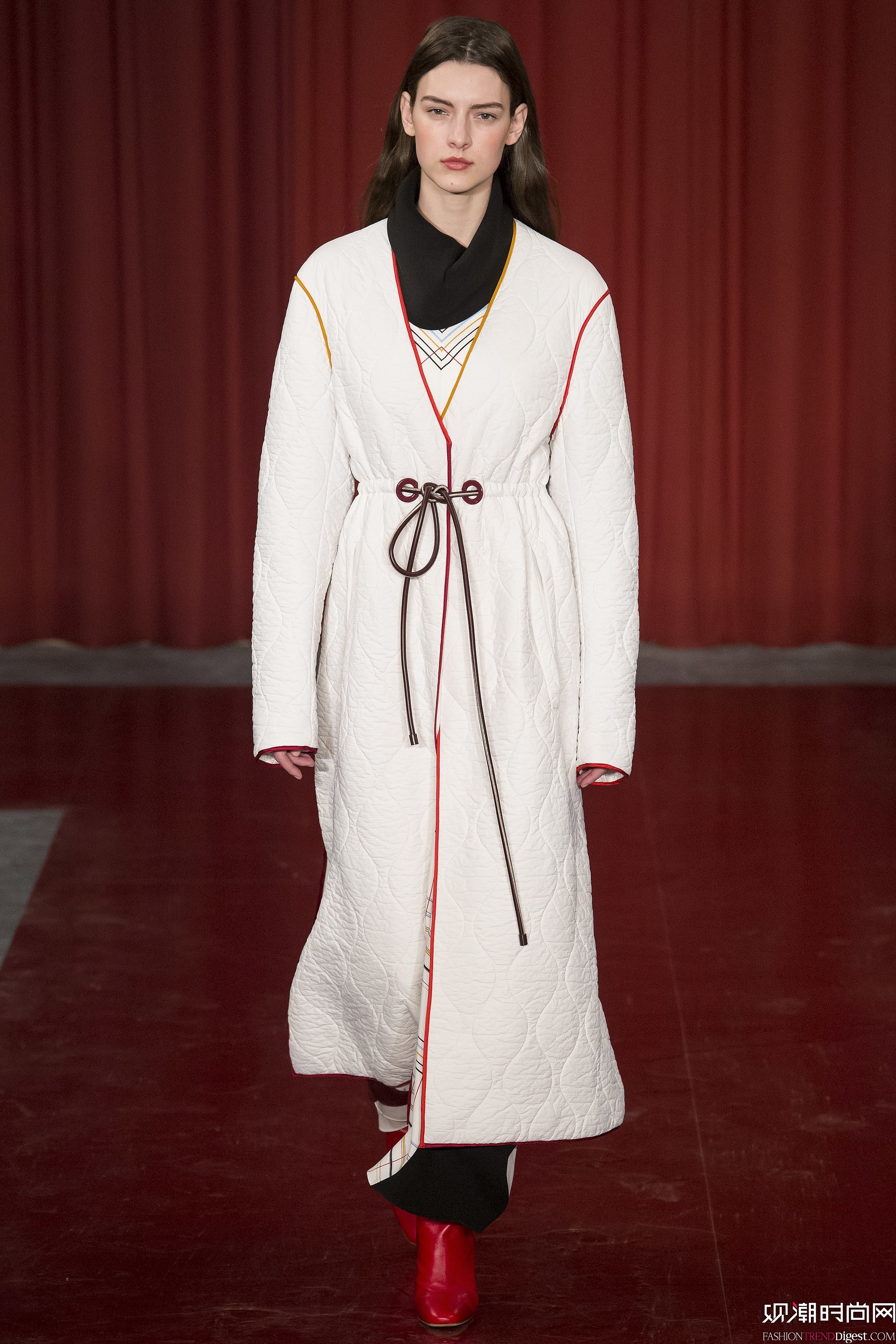 ROKSANDA 2017ϵаlDƬ