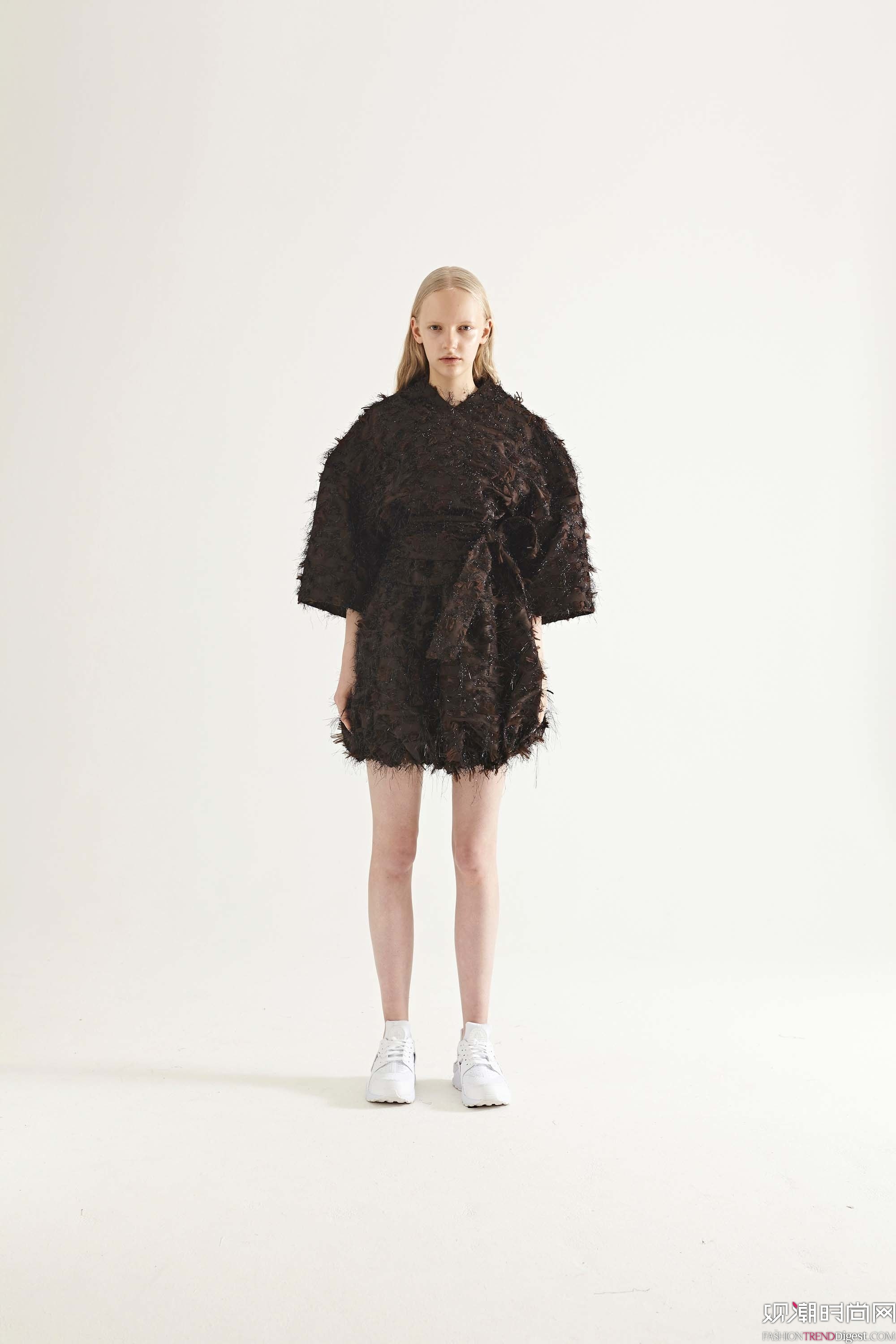 A.W.A.K.E. 2017ﶬϵLookbookDƬ