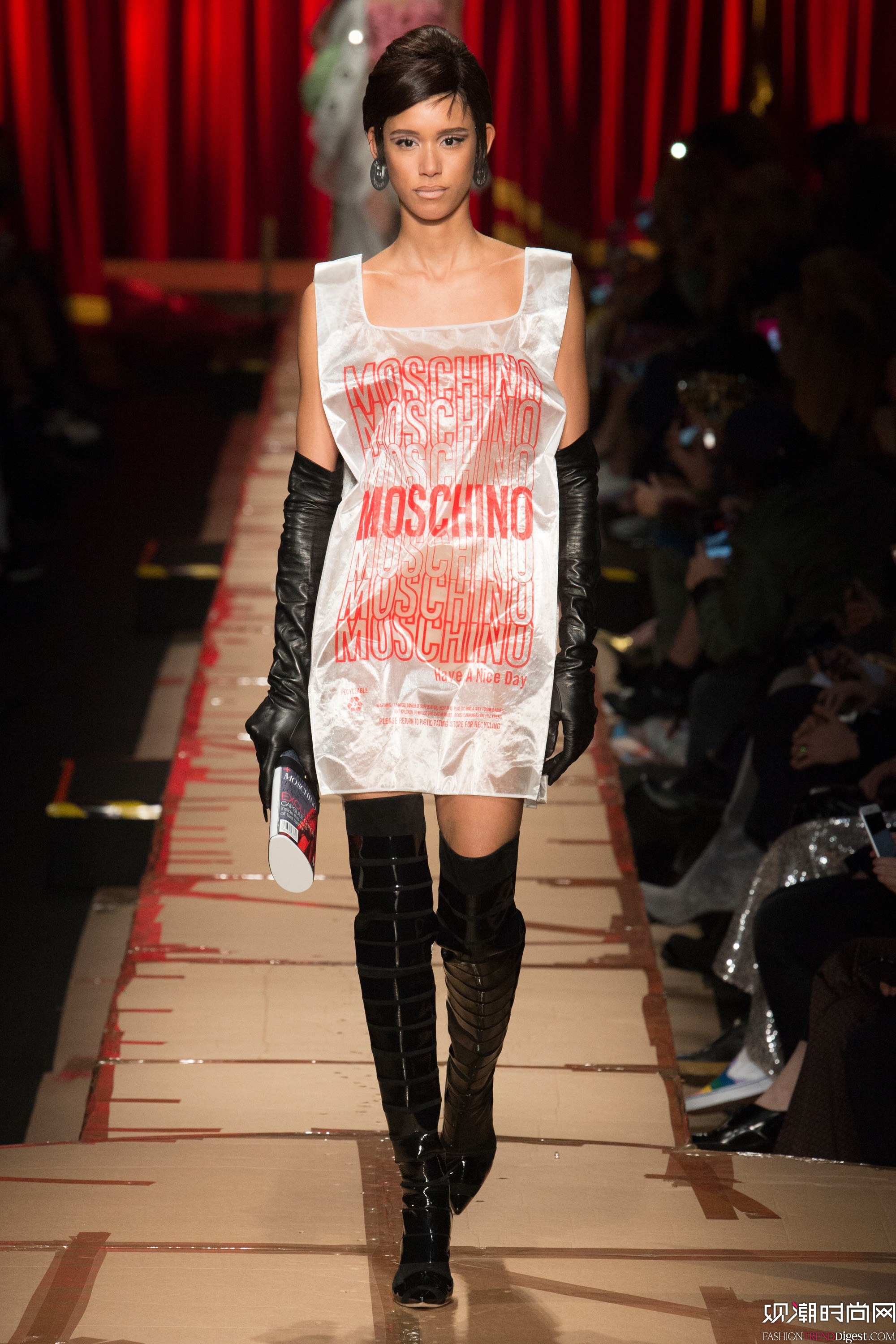 Moschino 2017ﶬϵDƬ