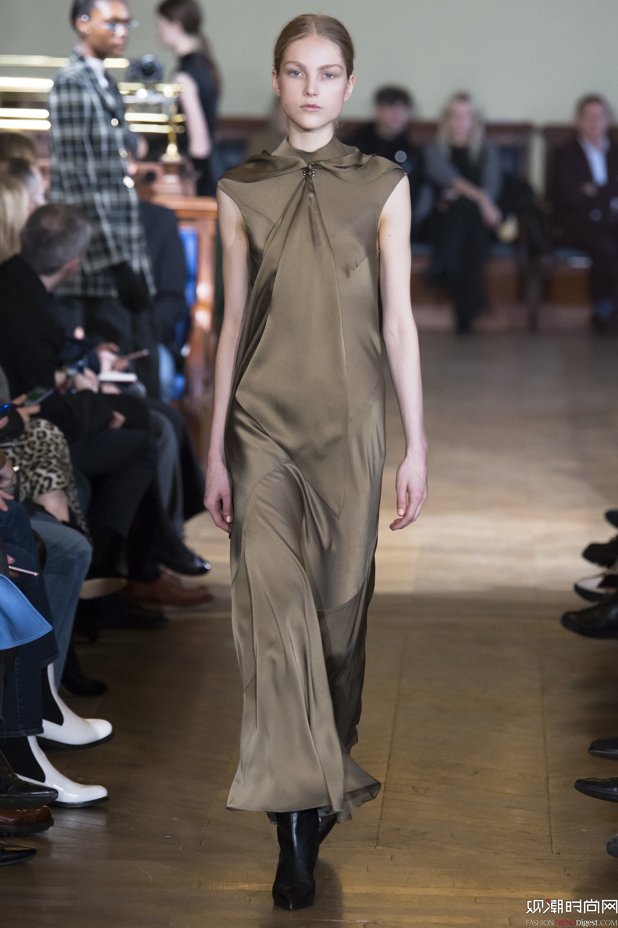 Olivier Theyskens 2017ﶬϵ㳡ͼƬ