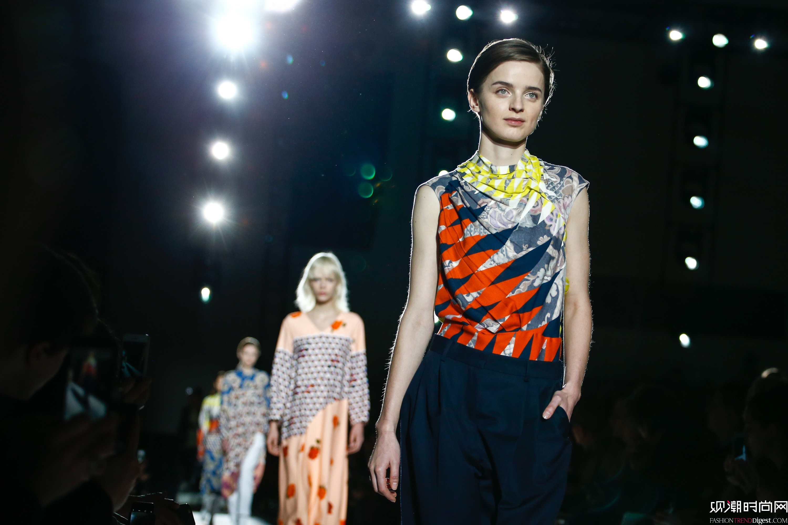 Dries Van Noten 2017ﶬϵ(chng)DƬ