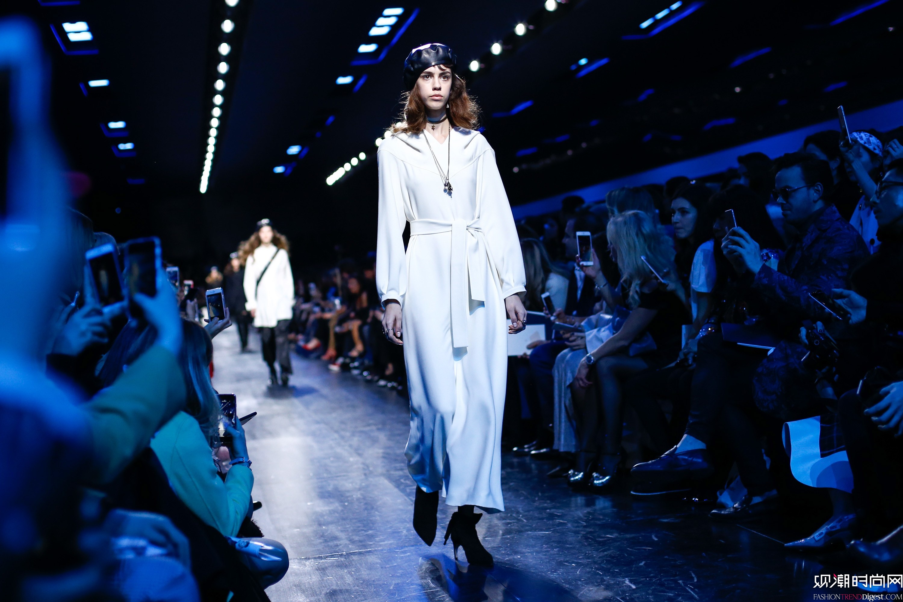 Christian Dior 2017ﶬϵ(chng)DƬ