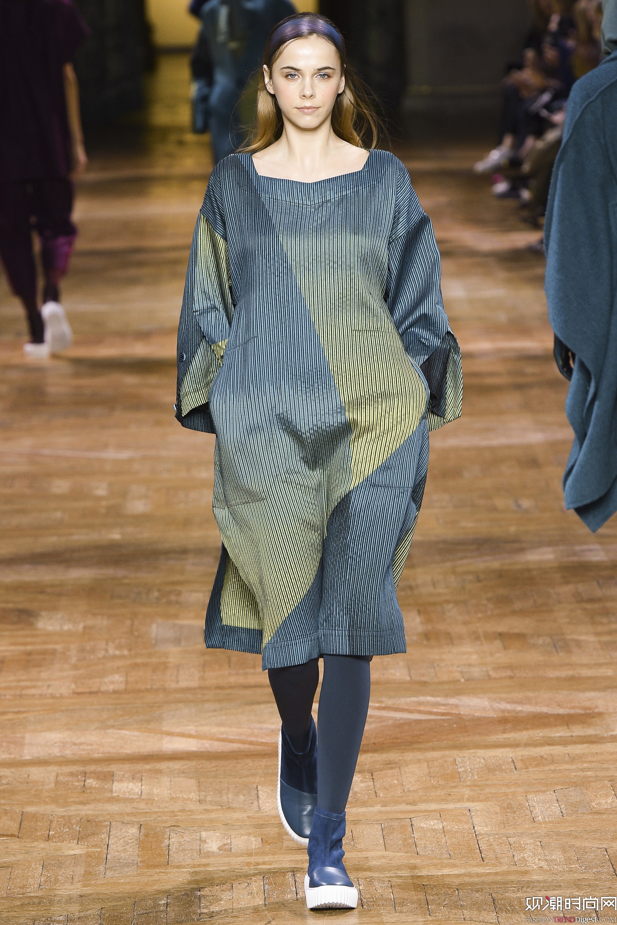 Issey Miyake 2017ﶬϵ㳡ͼƬ