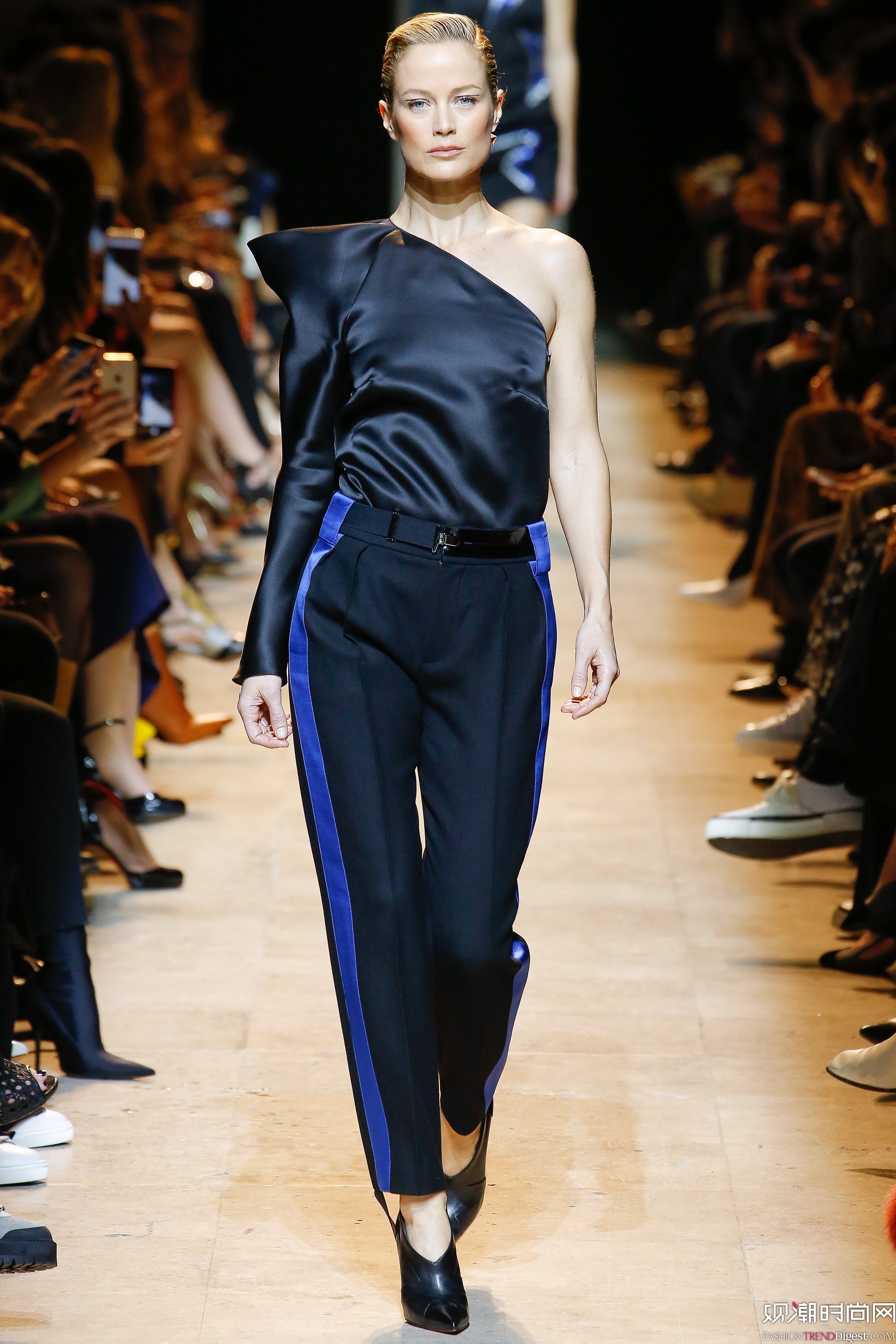 Mugler 2017ﶬϵ㳡ͼƬ