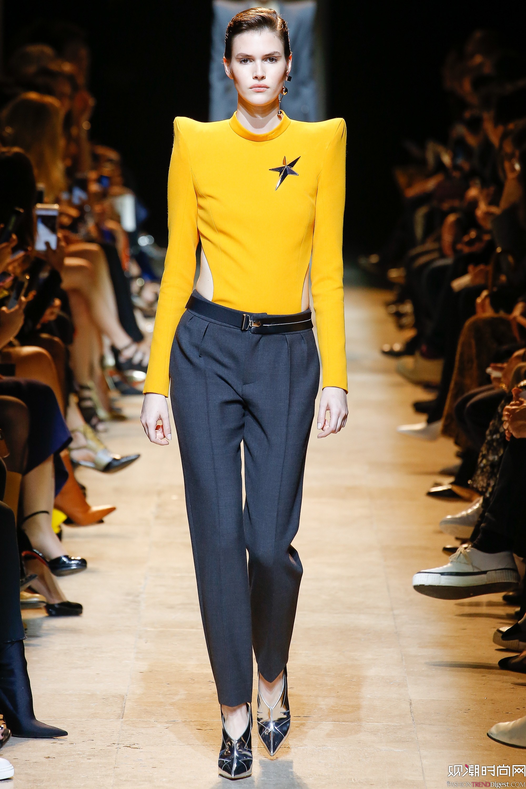 Mugler 2017ﶬϵ㳡ͼƬ