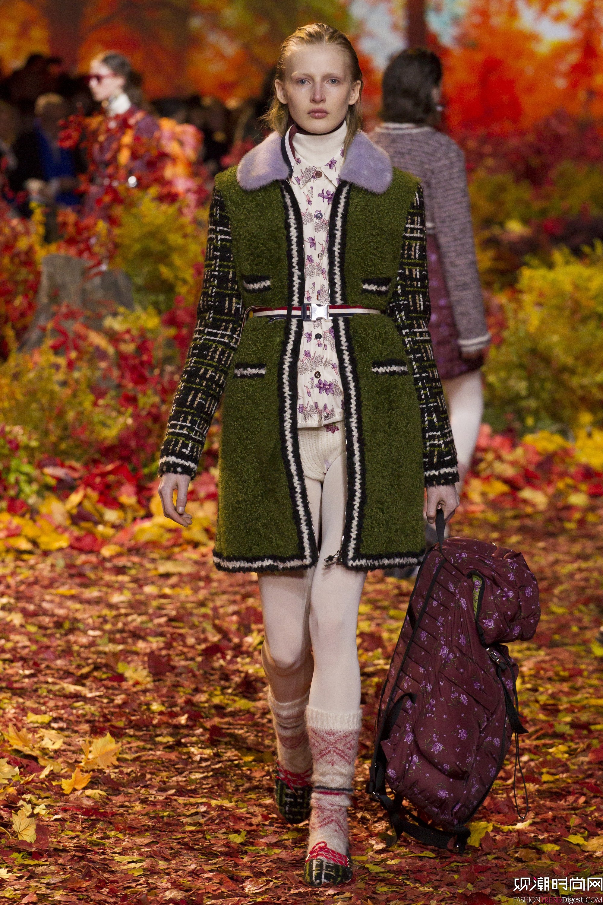 Moncler Gamme Rouge 2017ﶬϵ(chng)DƬ
