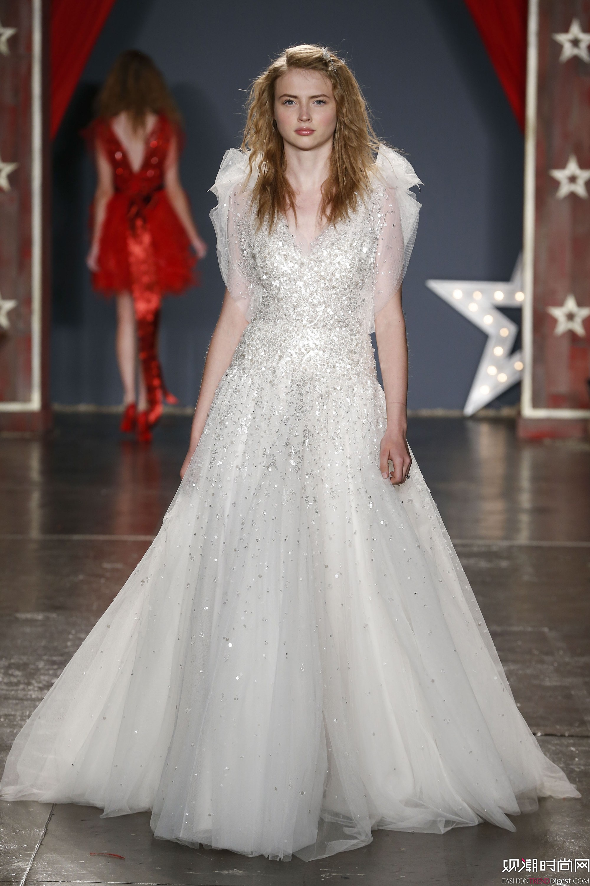 Jenny Packham 2018Ļ鼆ϵDƬ