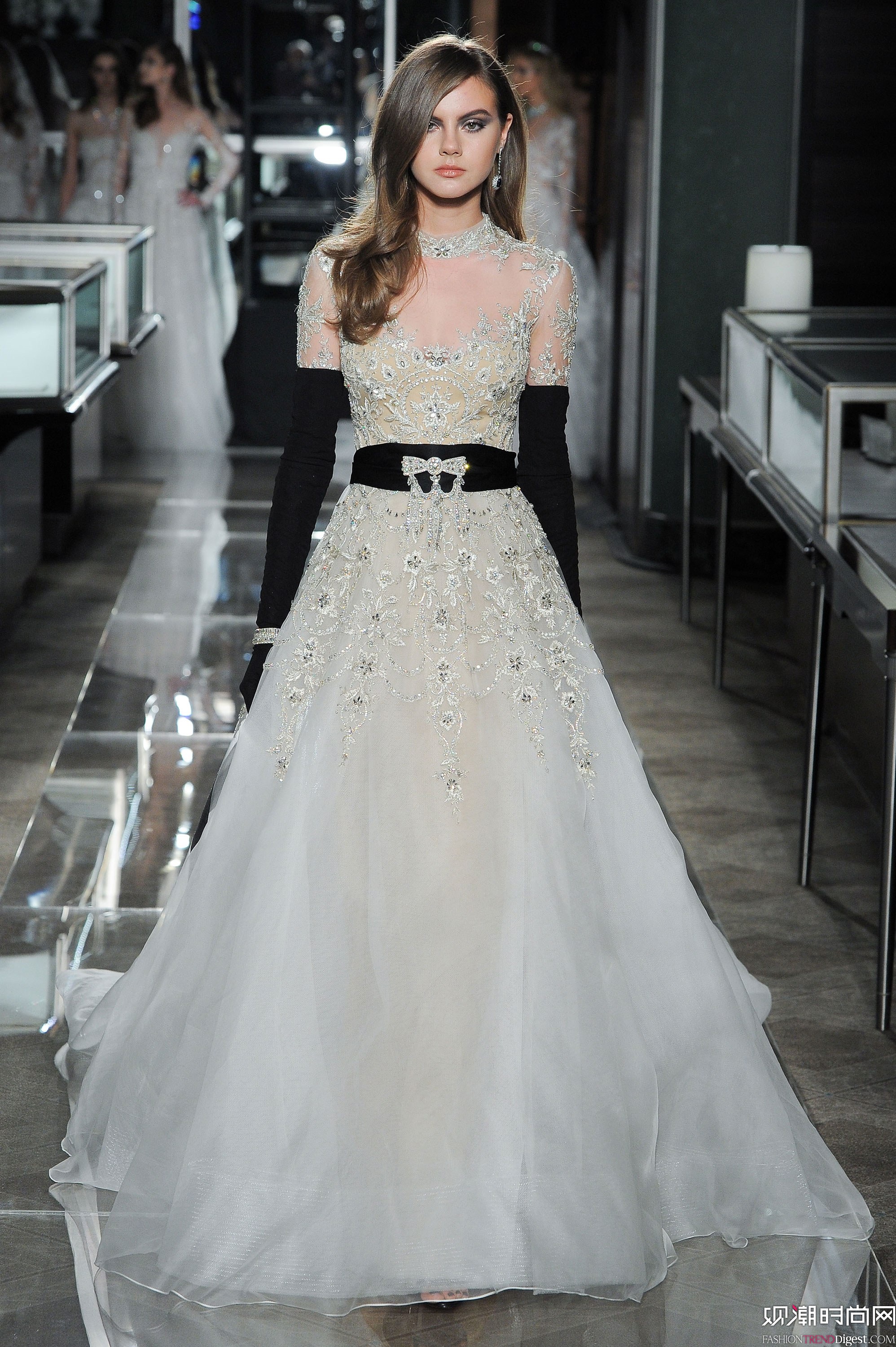 Reem Acra 2018Ļ鼆ϵDƬ