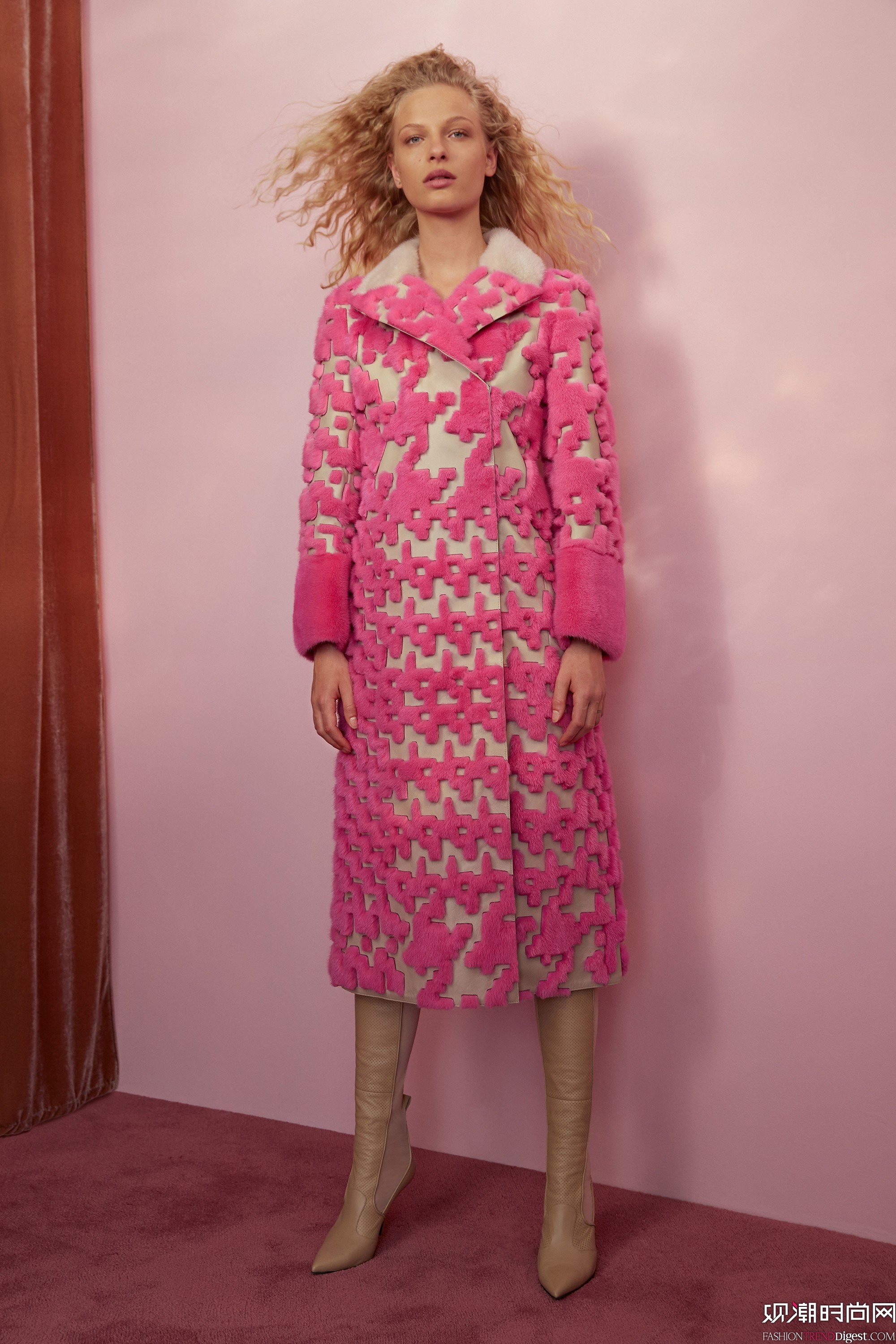 Fendi 2018紺ϵLookBookDƬ