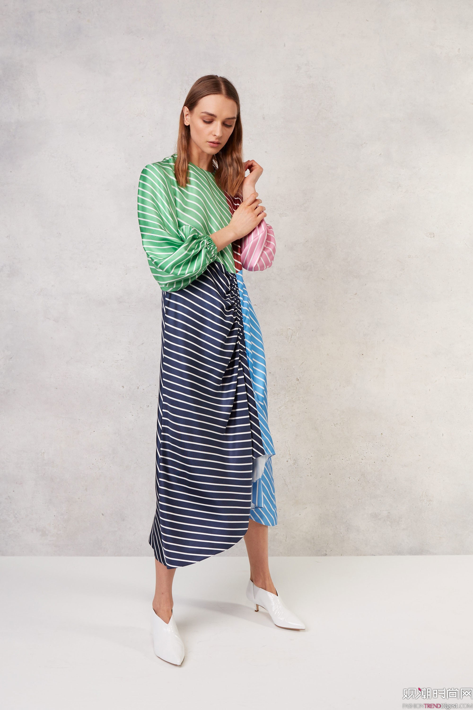 Tibi 2018�紺ϵ��LookBook����ͼƬ