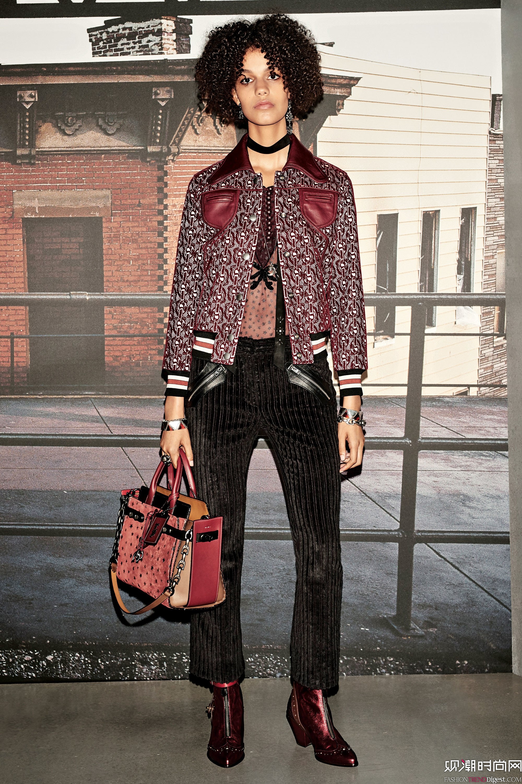 Coach 1941 2018紺ϵLookBookDƬ