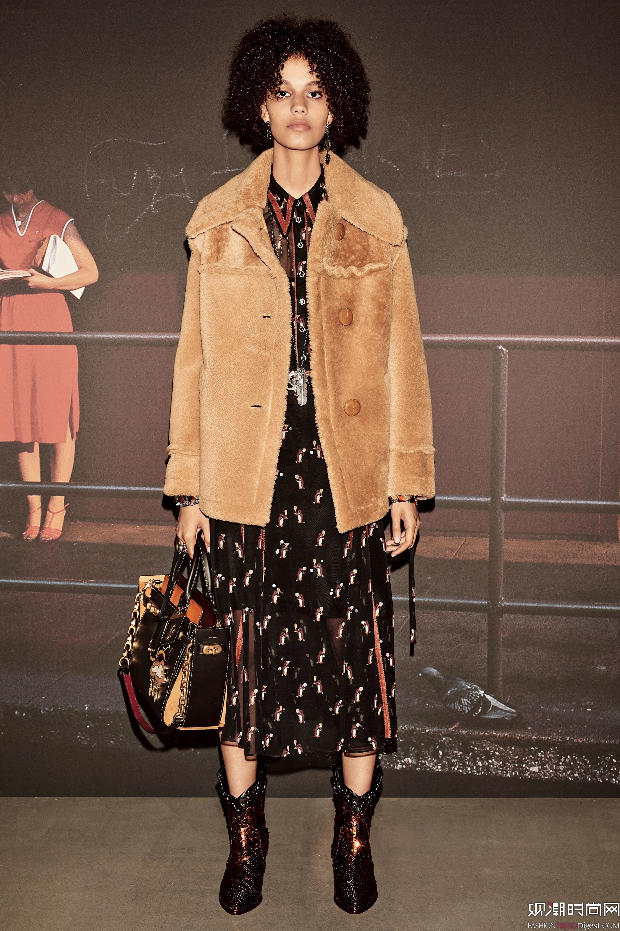 Coach 1941 2018紺ϵLookBookDƬ