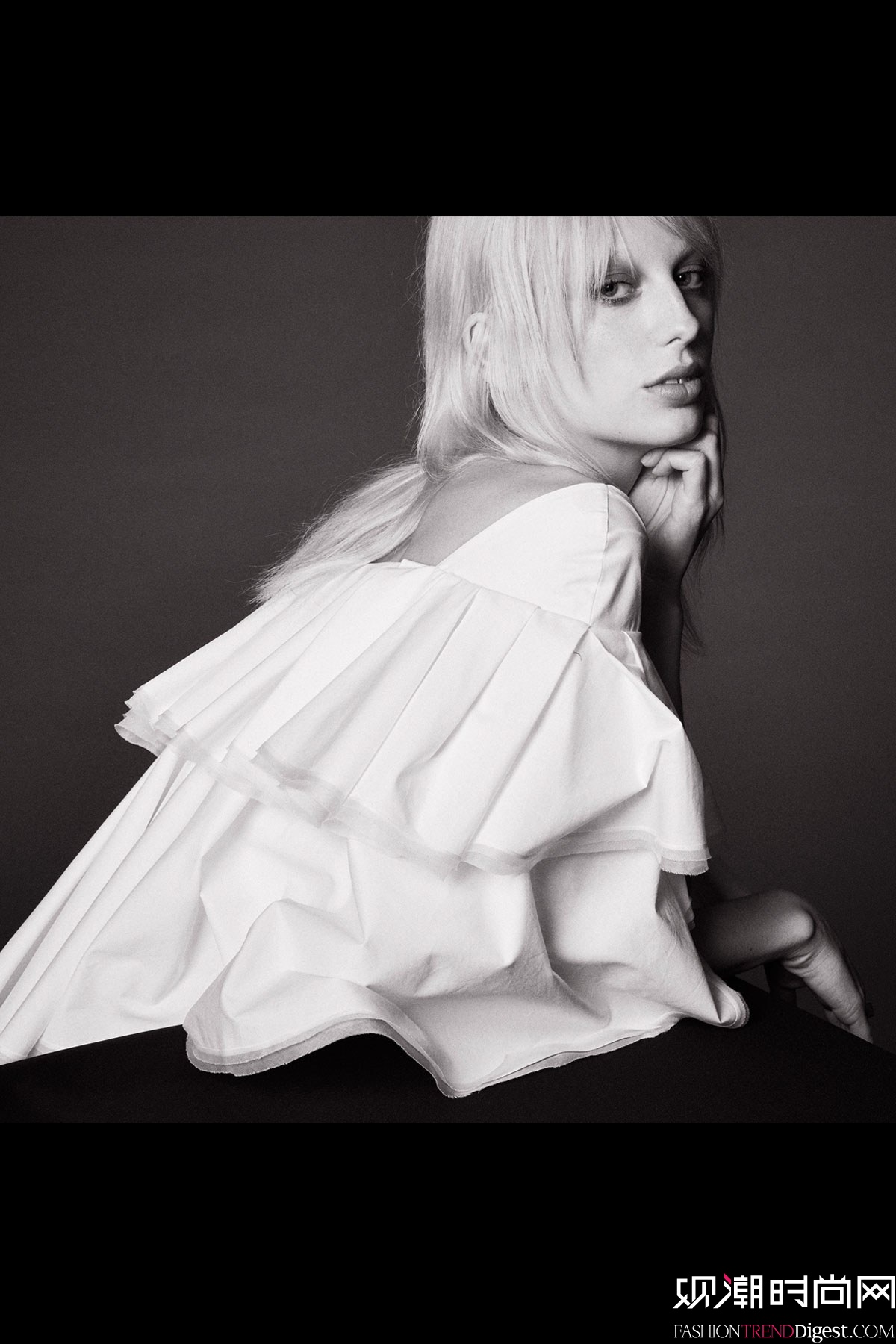Zac Posen 2018紺ϵLookBookDƬ