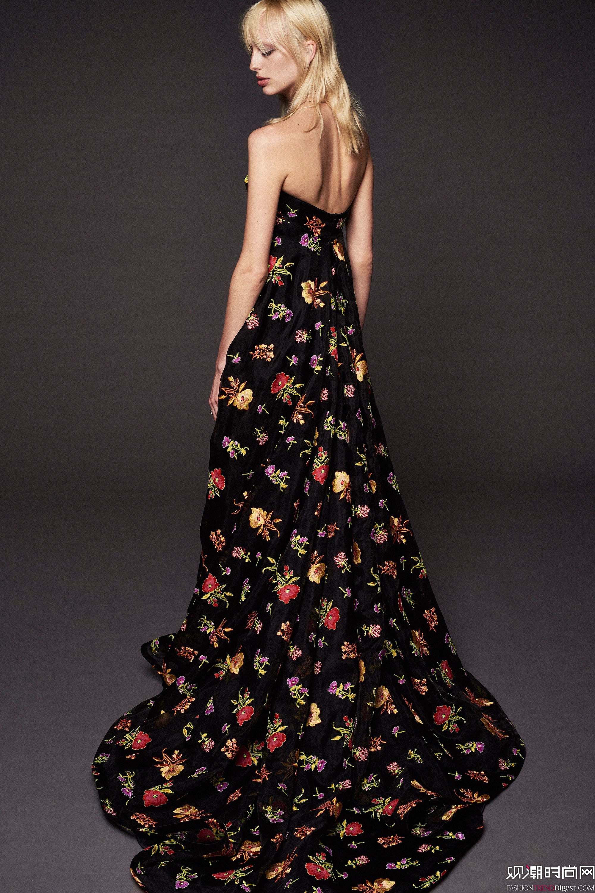 Zac Posen 2018紺ϵLookBookDƬ