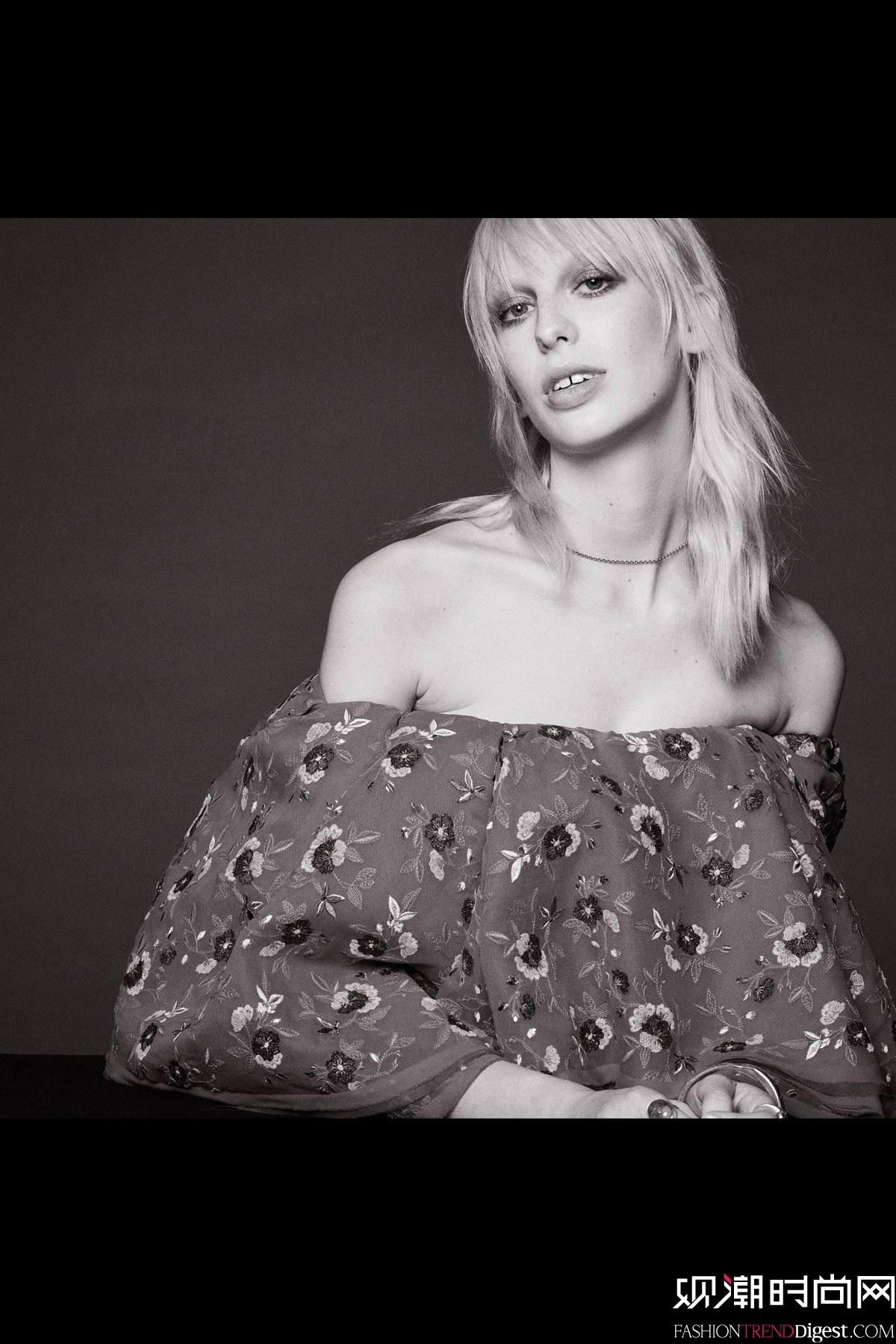 Zac Posen 2018紺ϵLookBookDƬ