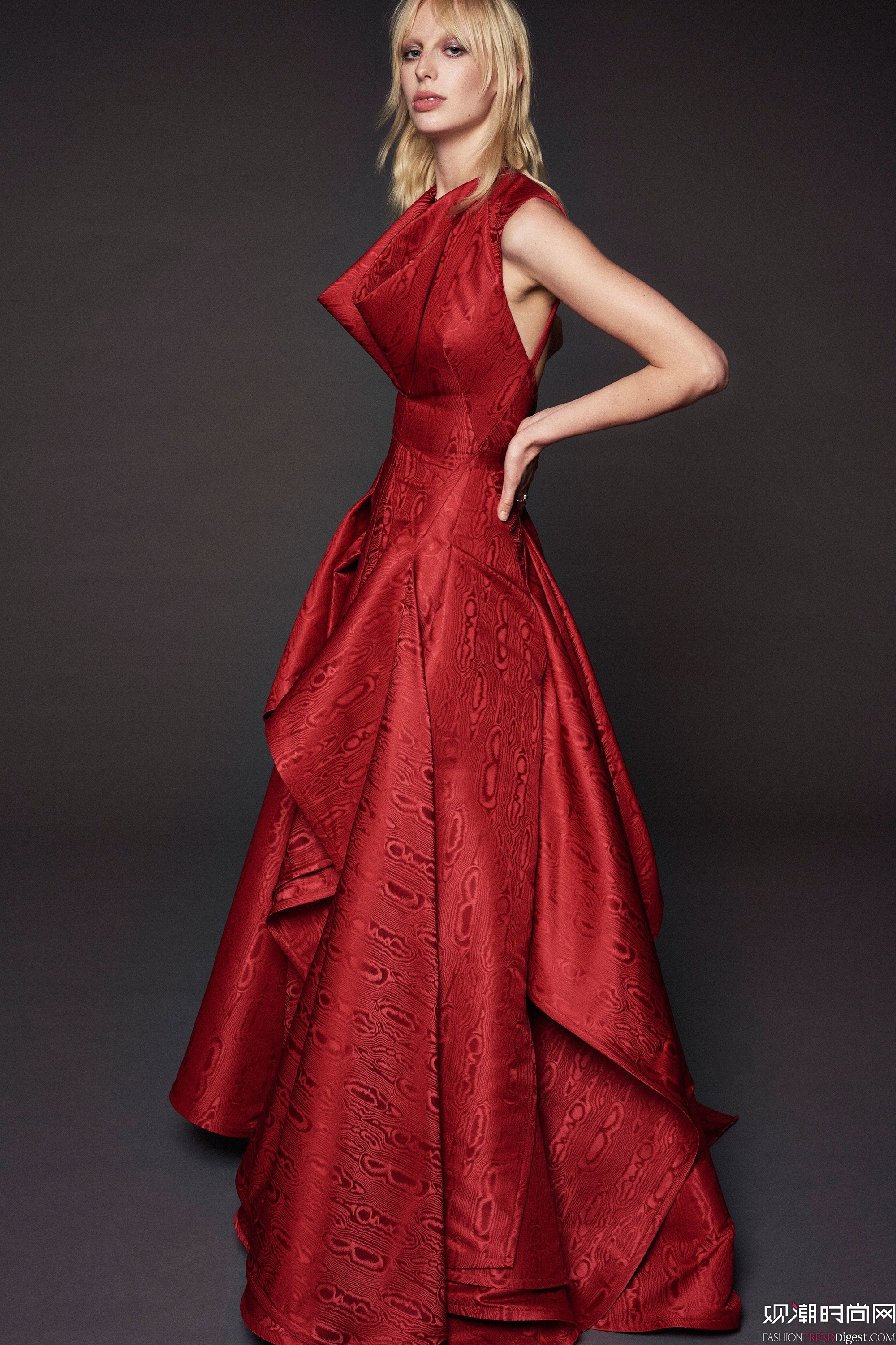 Zac Posen 2018紺ϵLookBookDƬ