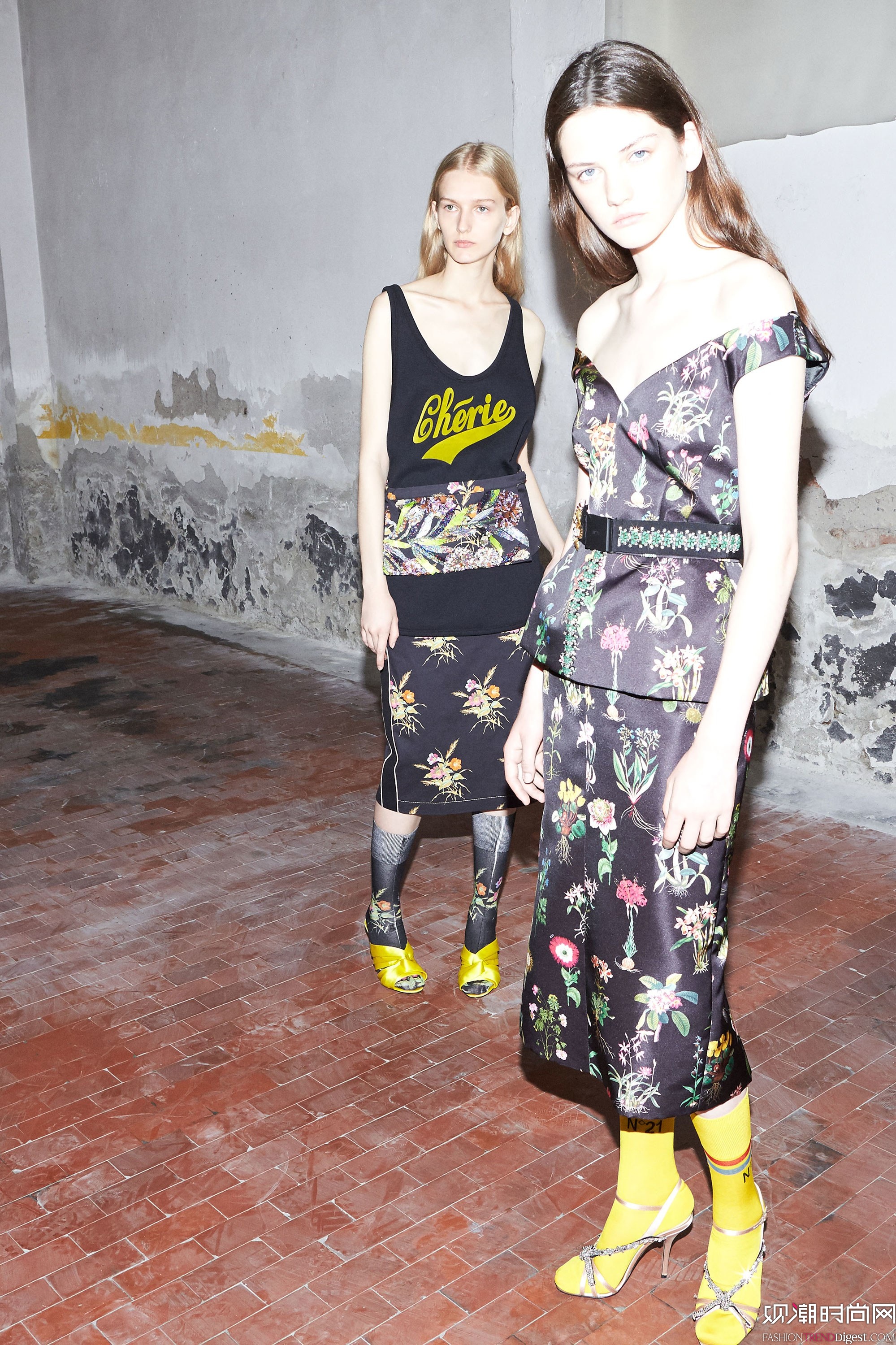 No. 21 2018紺ϵLookBookDƬ